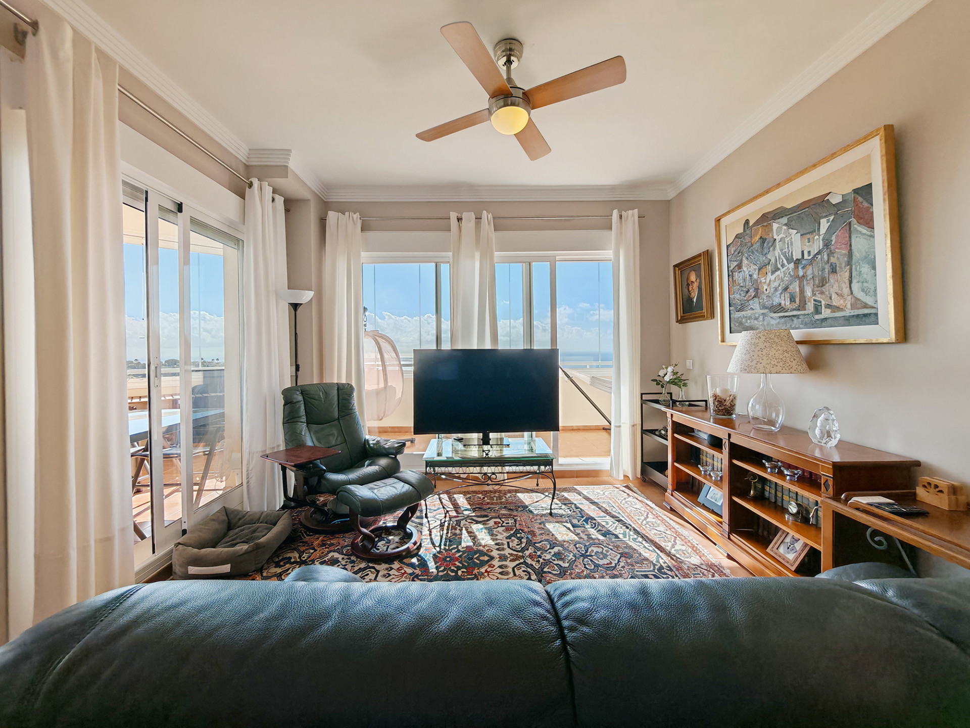 Apartment in Sitio de Calahonda - Image 3