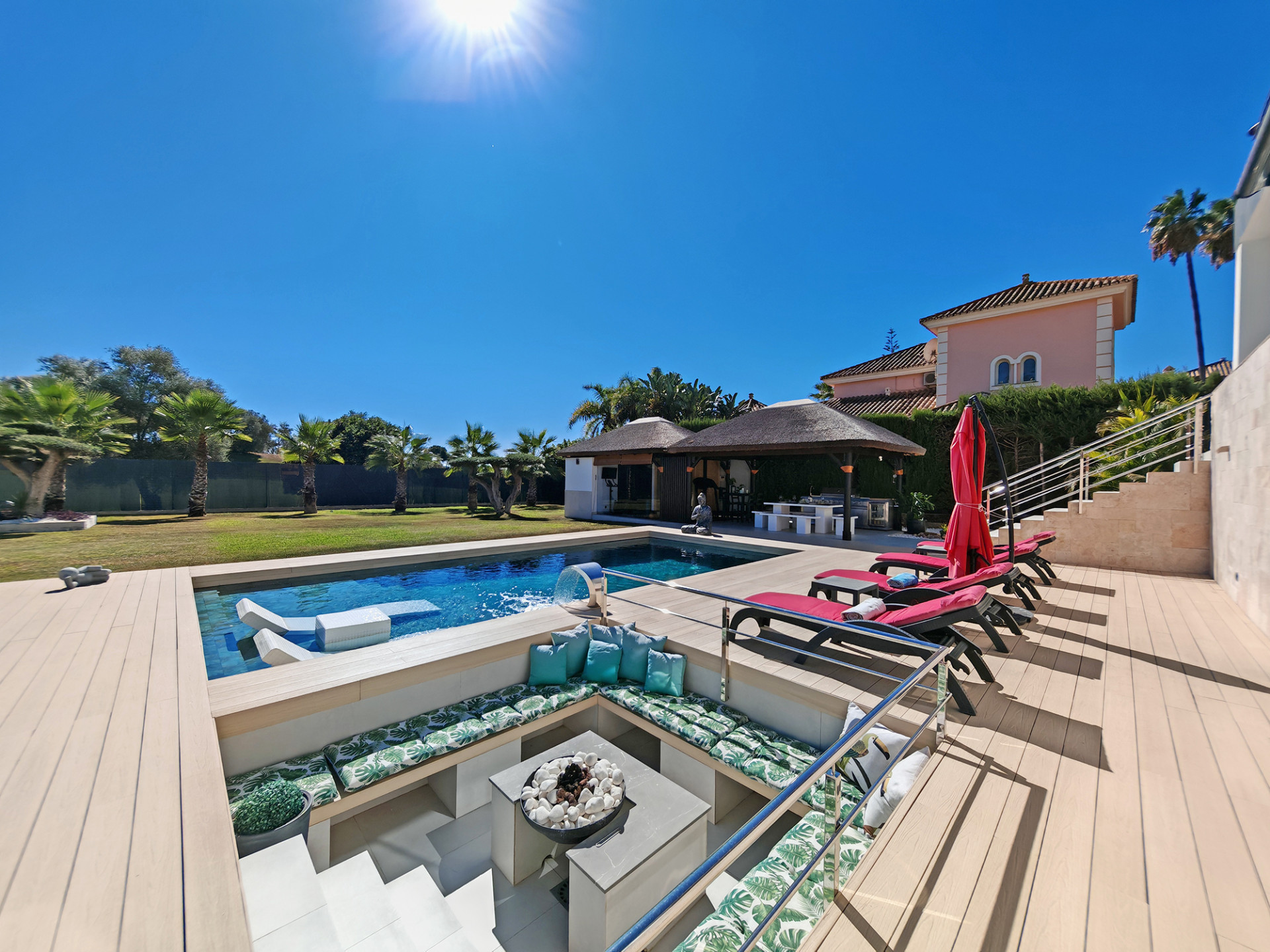 Villa in La Cala De Mijas - view 1