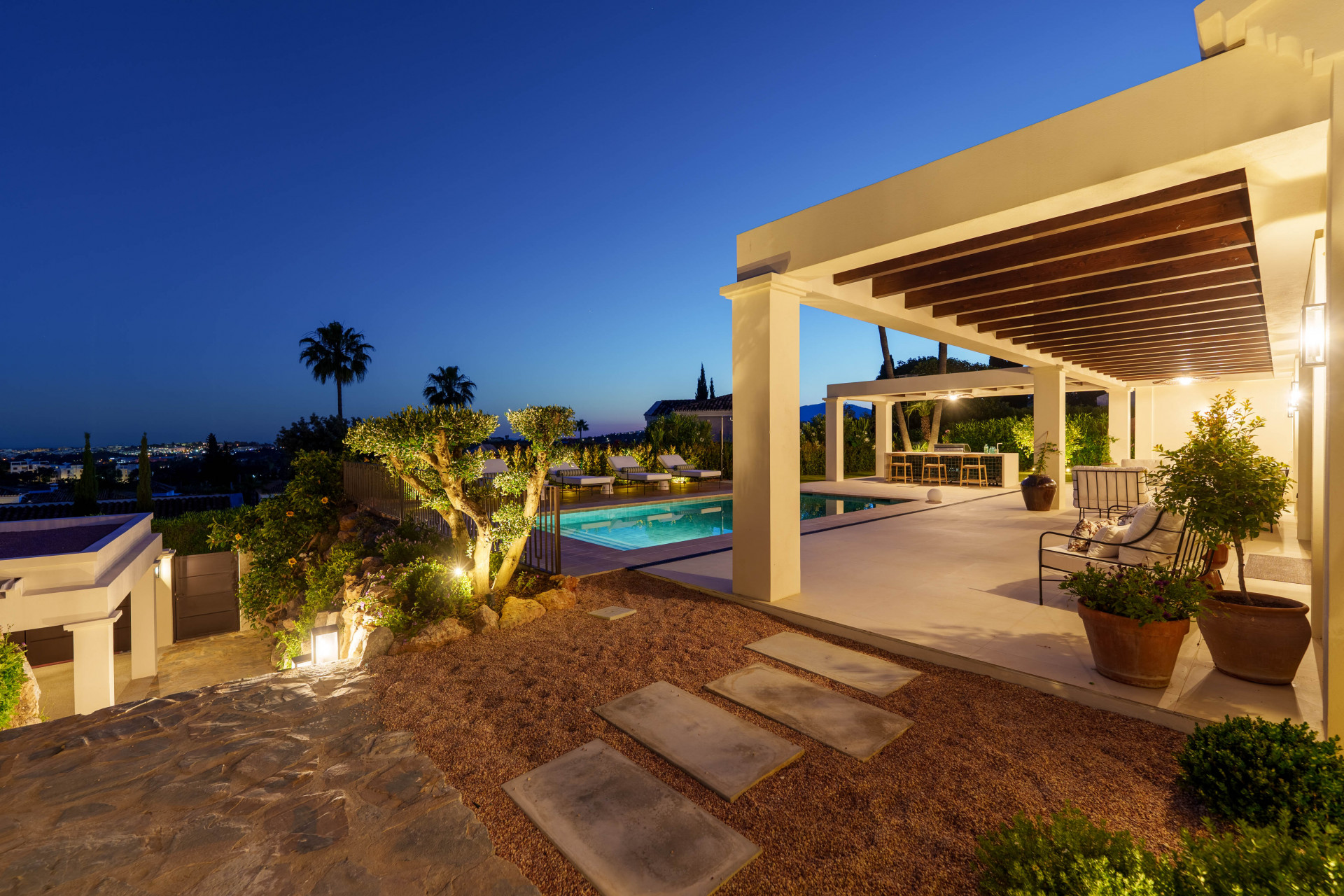 Villa in Nueva Andalucia, Marbella - Image 54