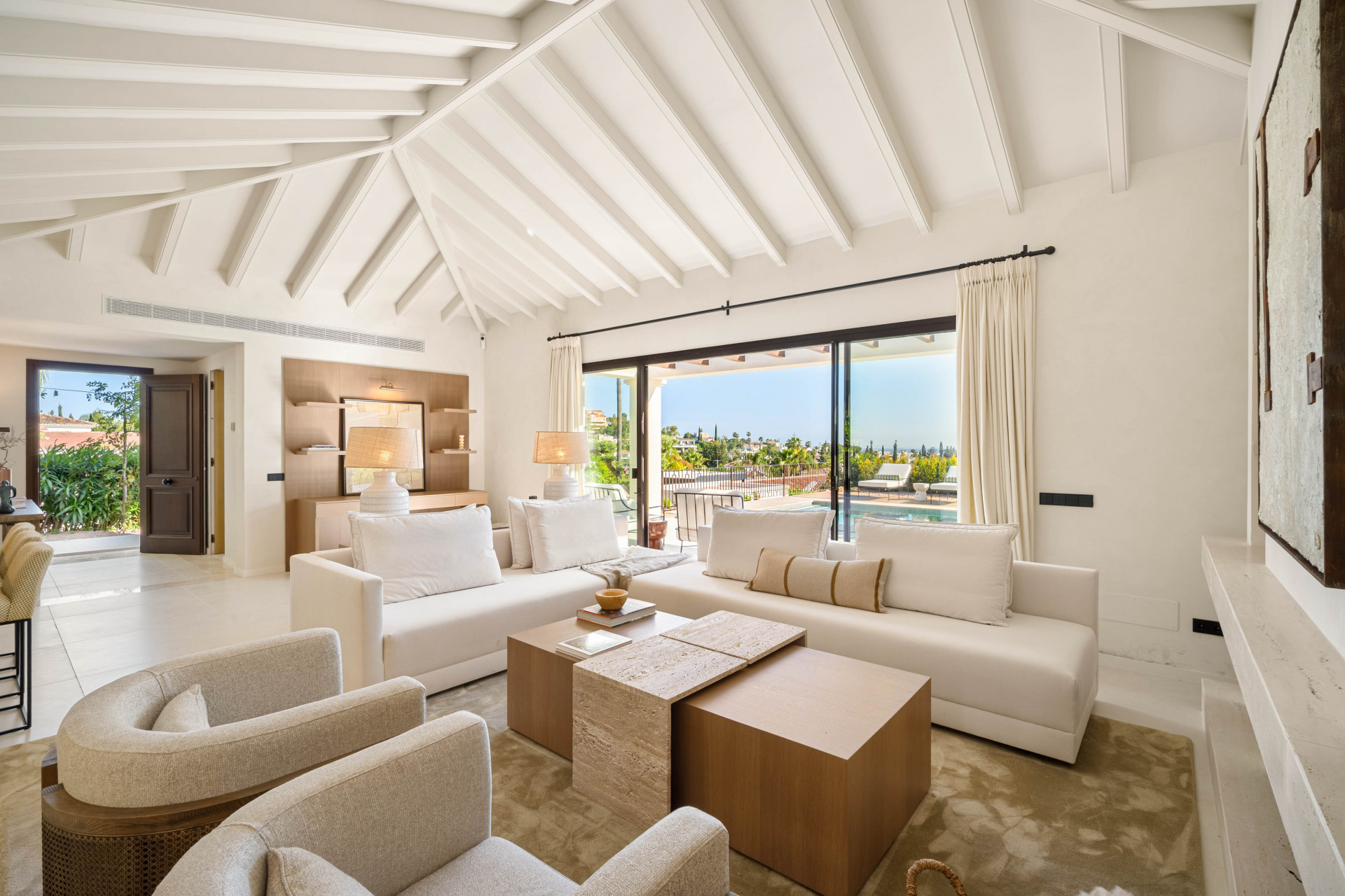 Villa in Nueva Andalucia, Marbella - Image 9