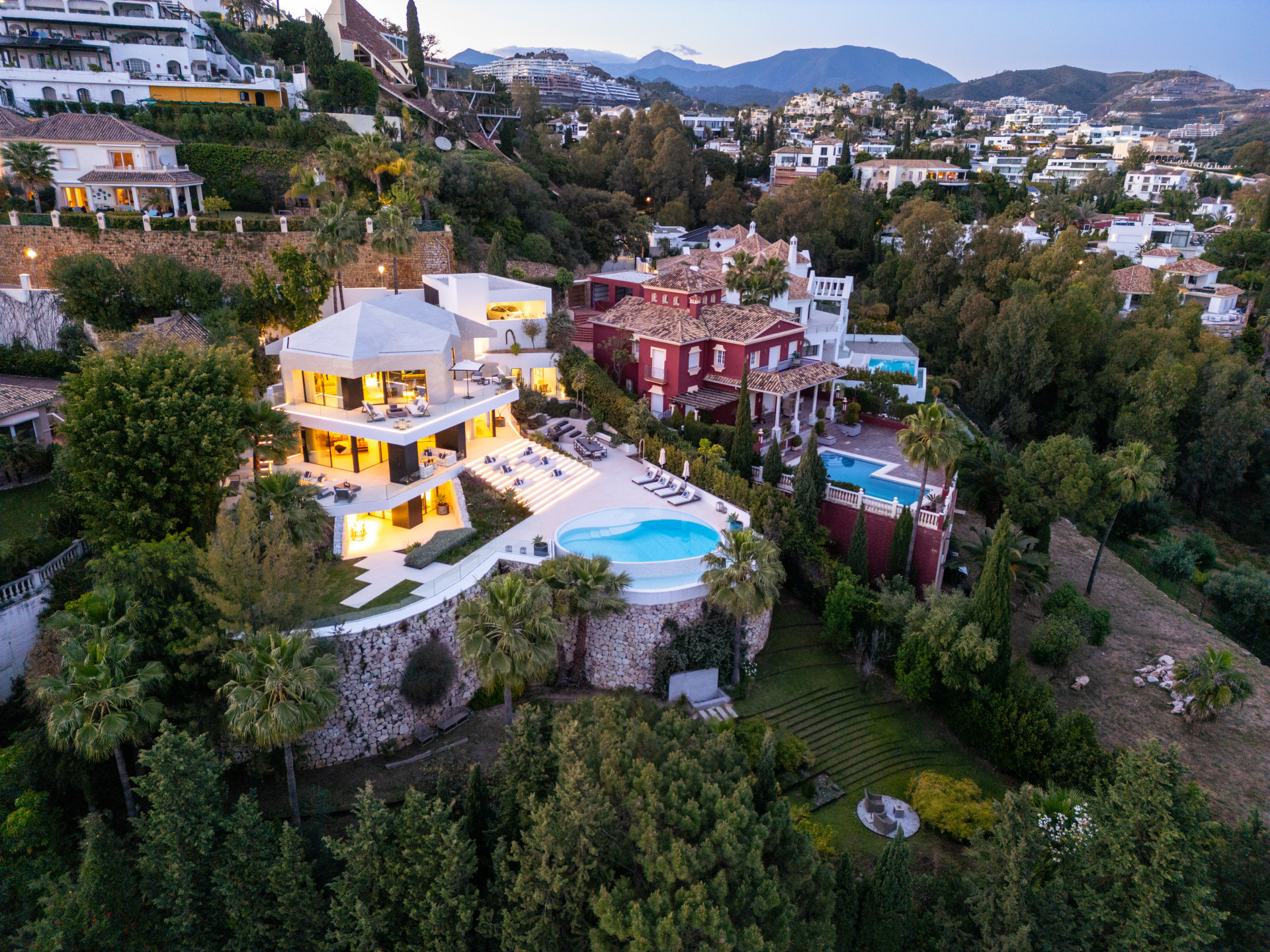 Villa in El Herrojo, Benahavis - Image 46