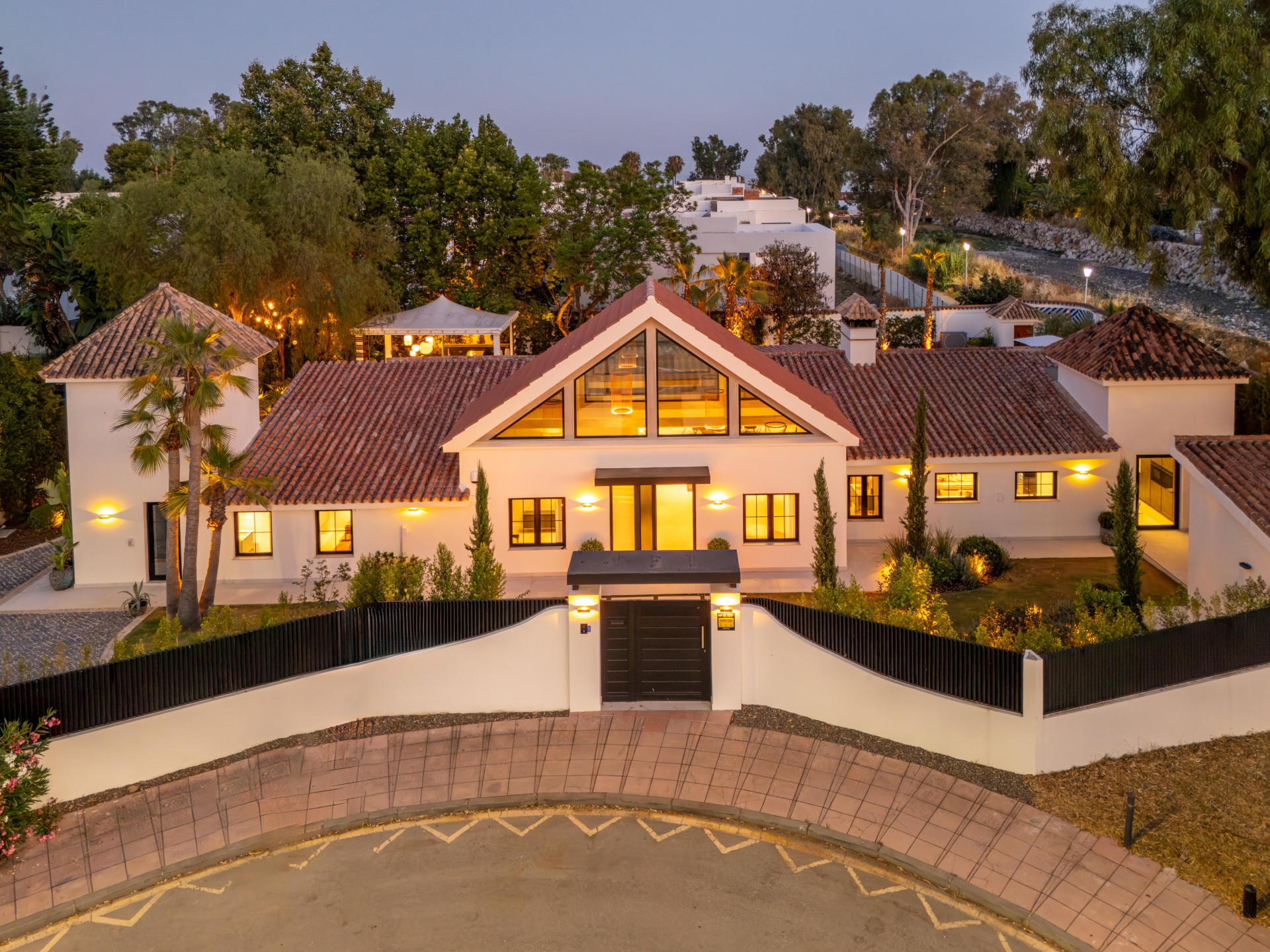 Villa en Marbella &#8211; Puerto Banus, Marbella - Image 59