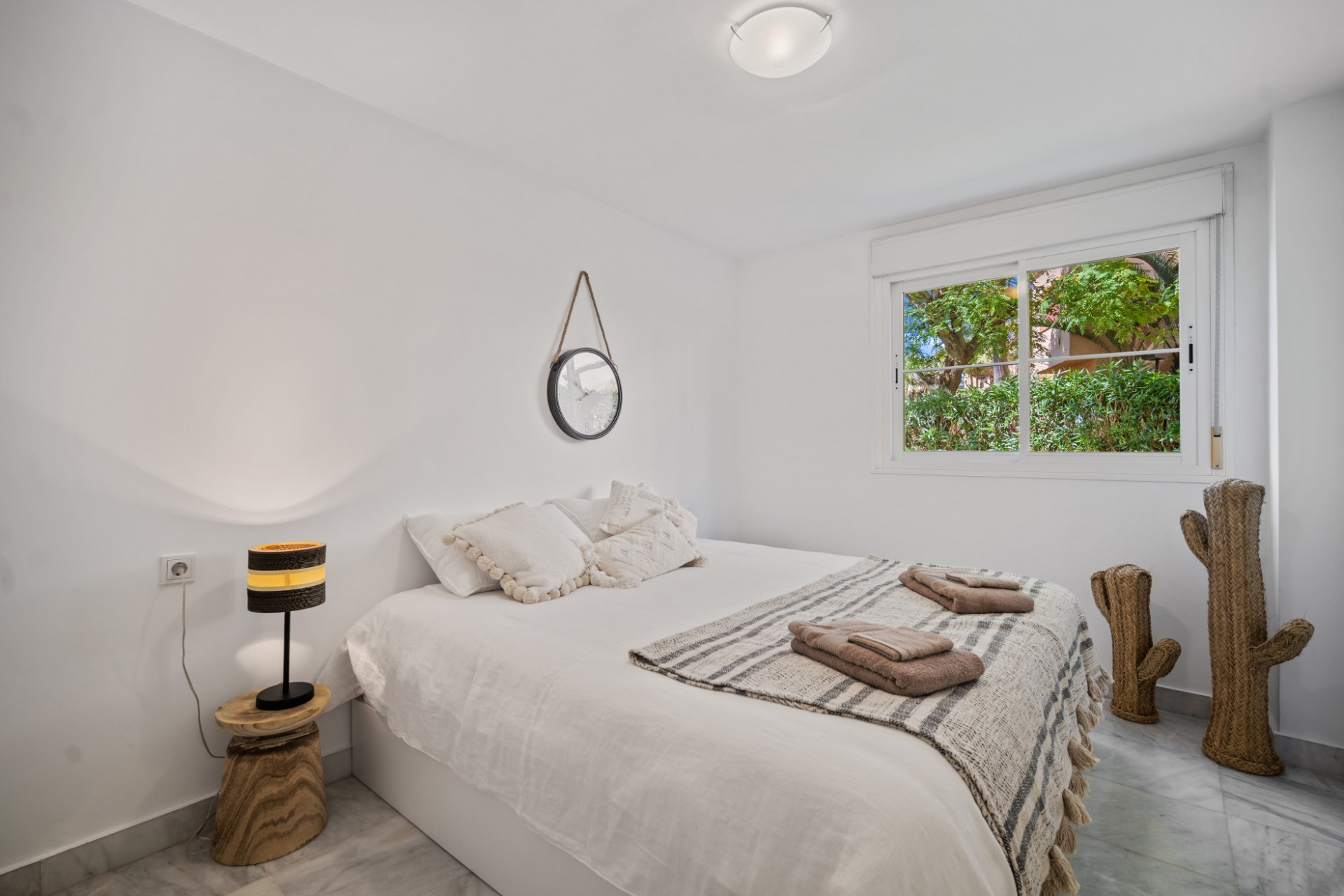 Ground Floor Apartment en Las Adelfas, San Pedro de Alcantara - Image 32