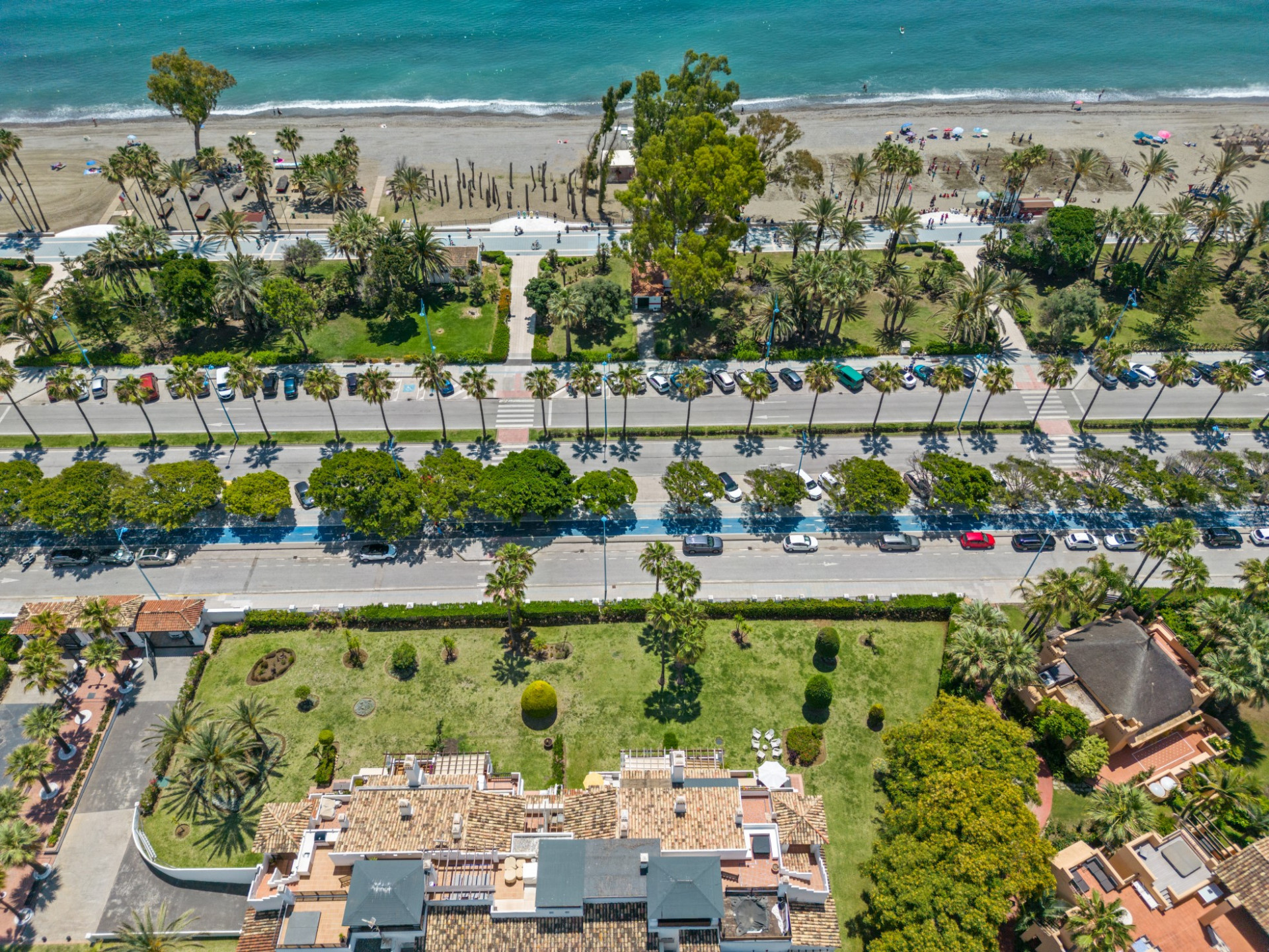 Ground Floor Apartment en Las Adelfas, San Pedro de Alcantara - Image 50