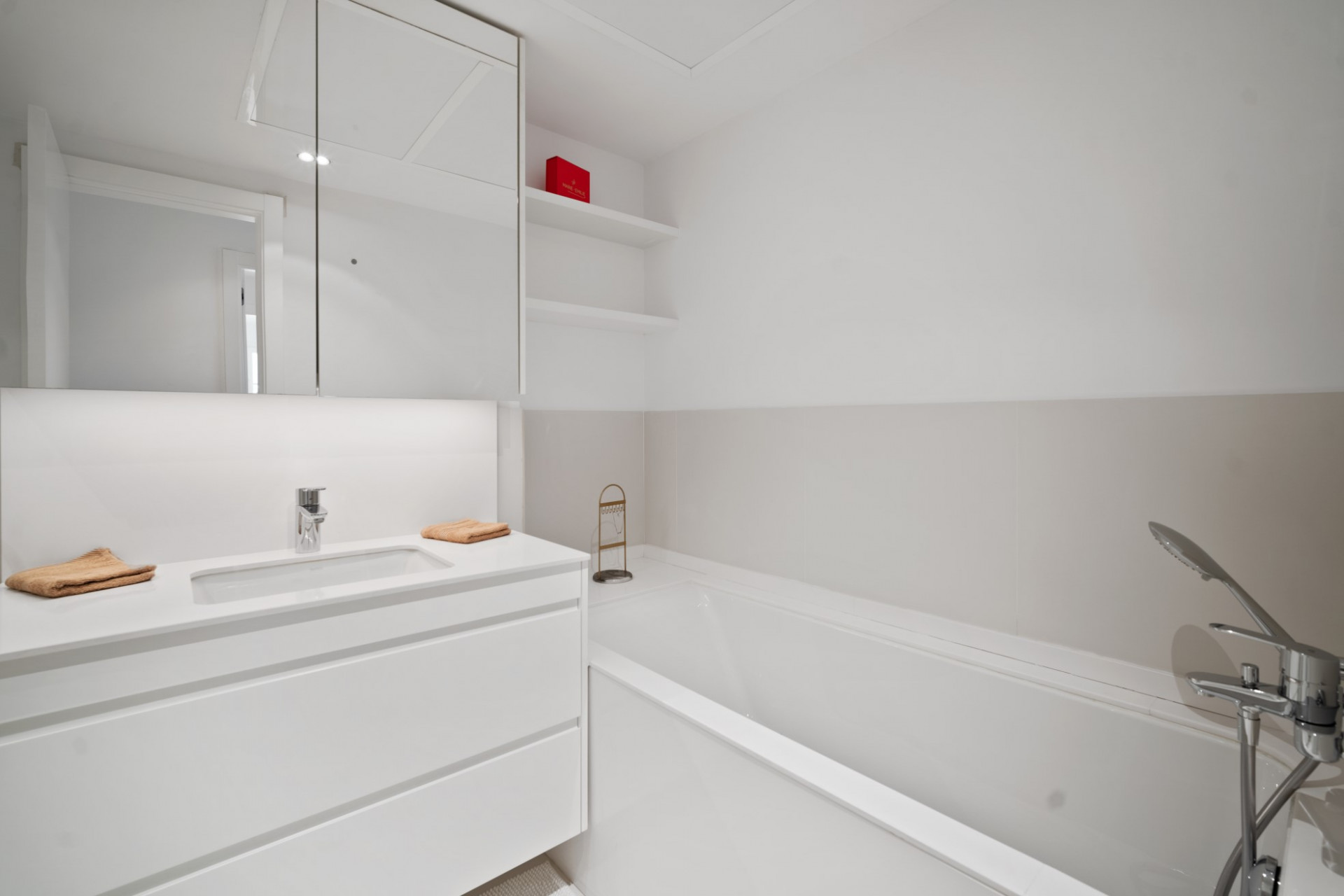 Ground Floor Apartment en Las Adelfas, San Pedro de Alcantara - Image 35