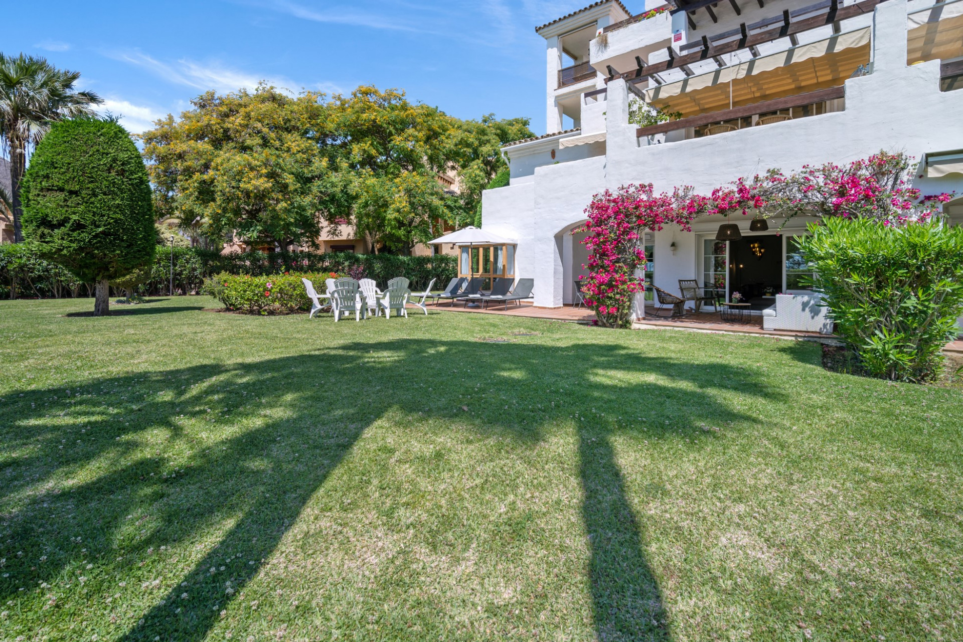 Ground Floor Apartment en Las Adelfas, San Pedro de Alcantara - Image 16