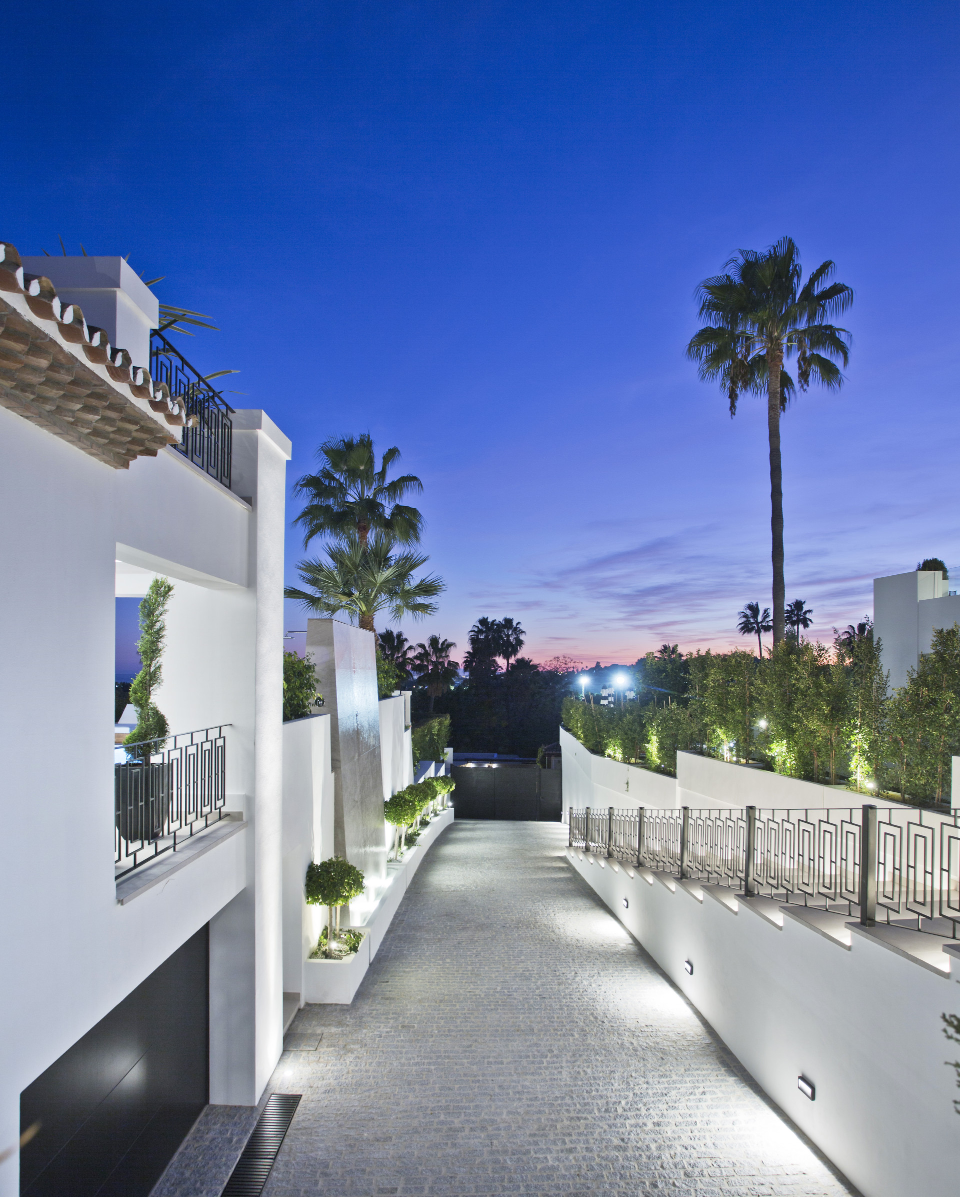 Villa in Nueva Andalucia, Marbella - Image 42