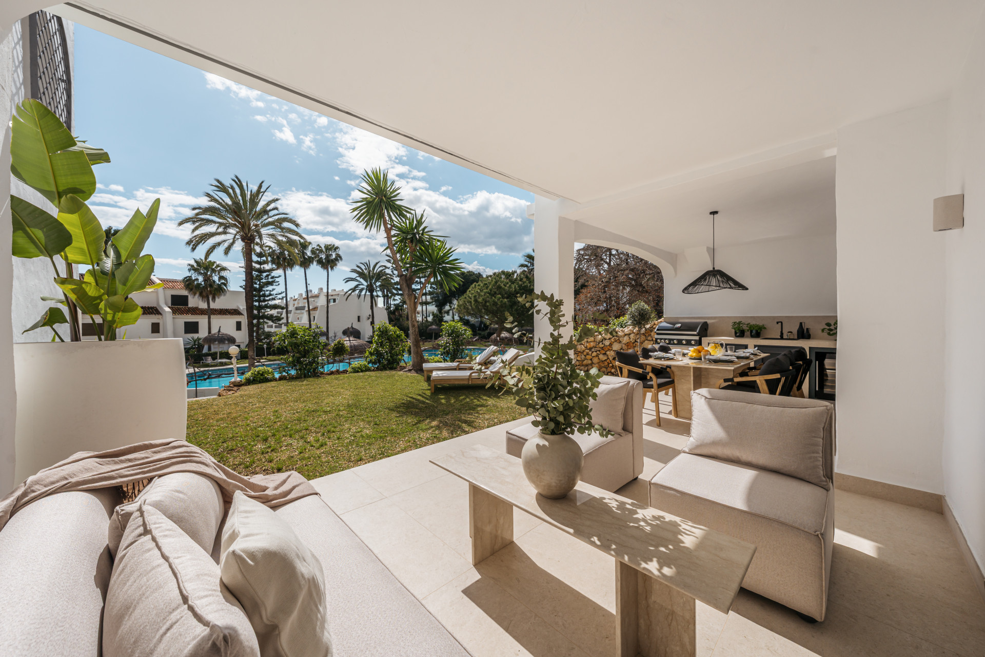 Apartment in Marbella Golden Mile, Marbella - Image 5