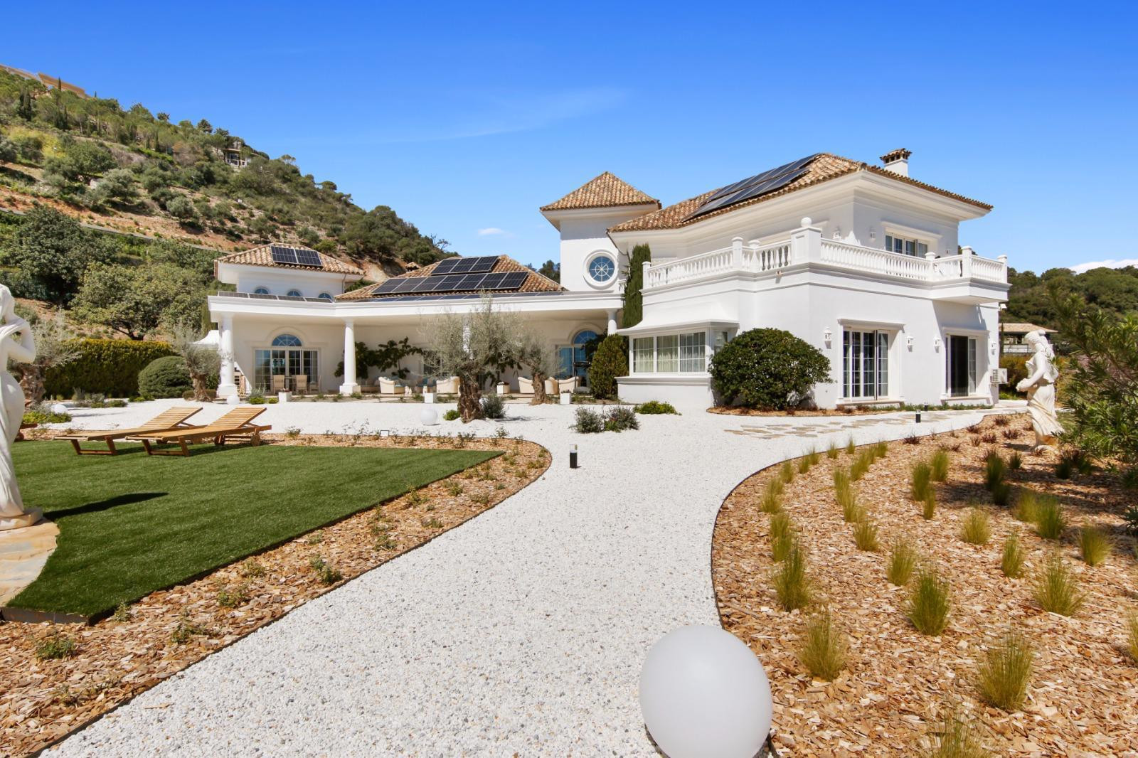 Villa en La Zagaleta, Benahavis - Image 4