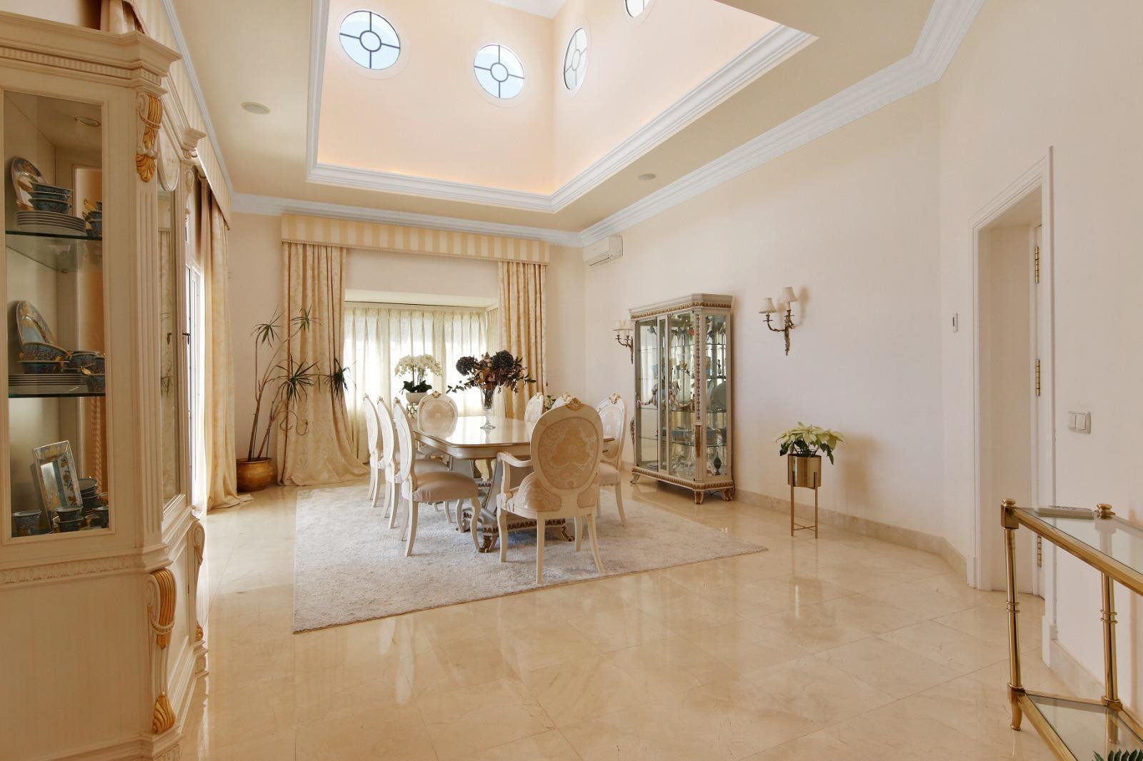 Villa en La Zagaleta, Benahavis - Image 11