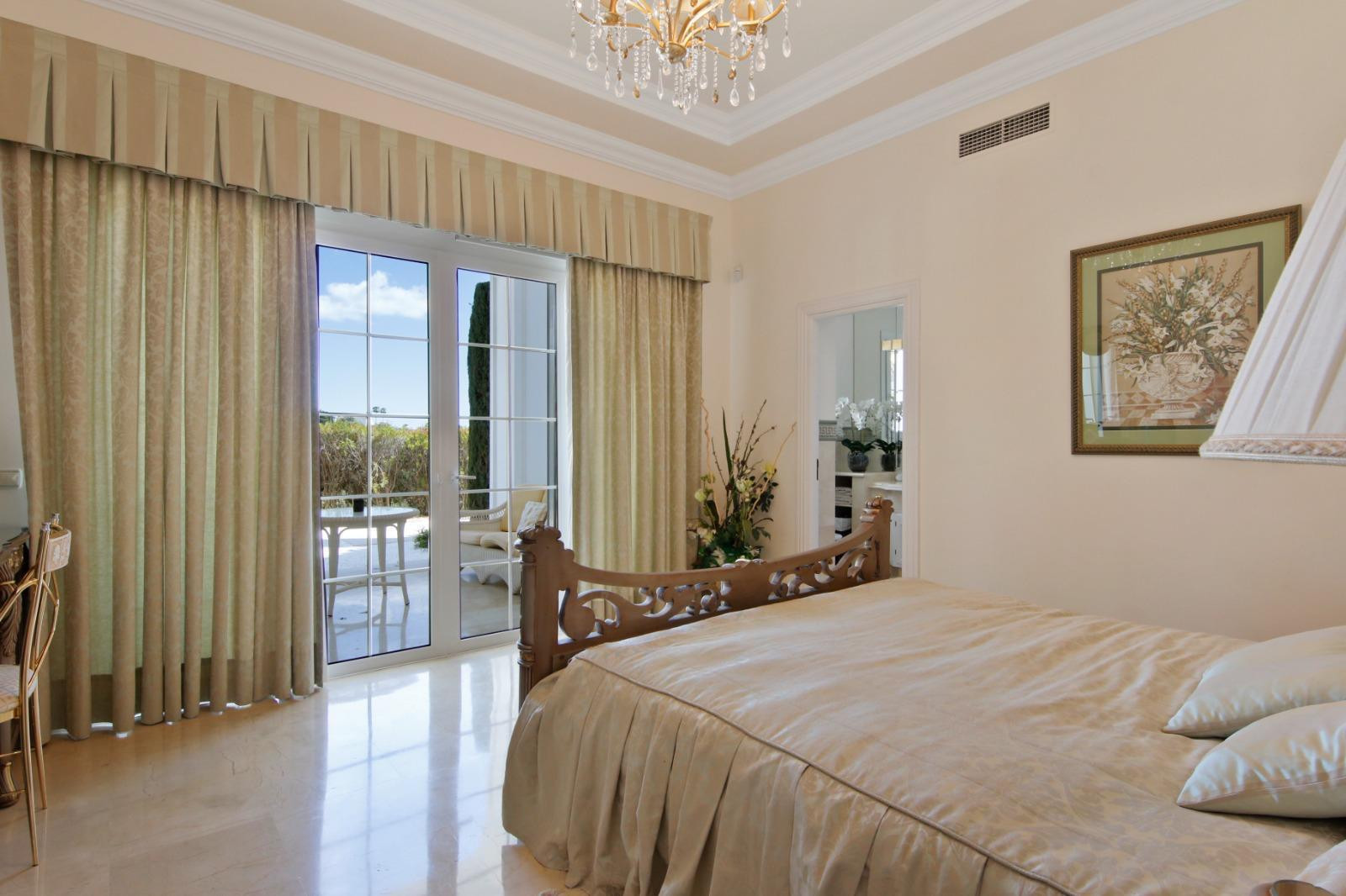 Villa en La Zagaleta, Benahavis - Image 29