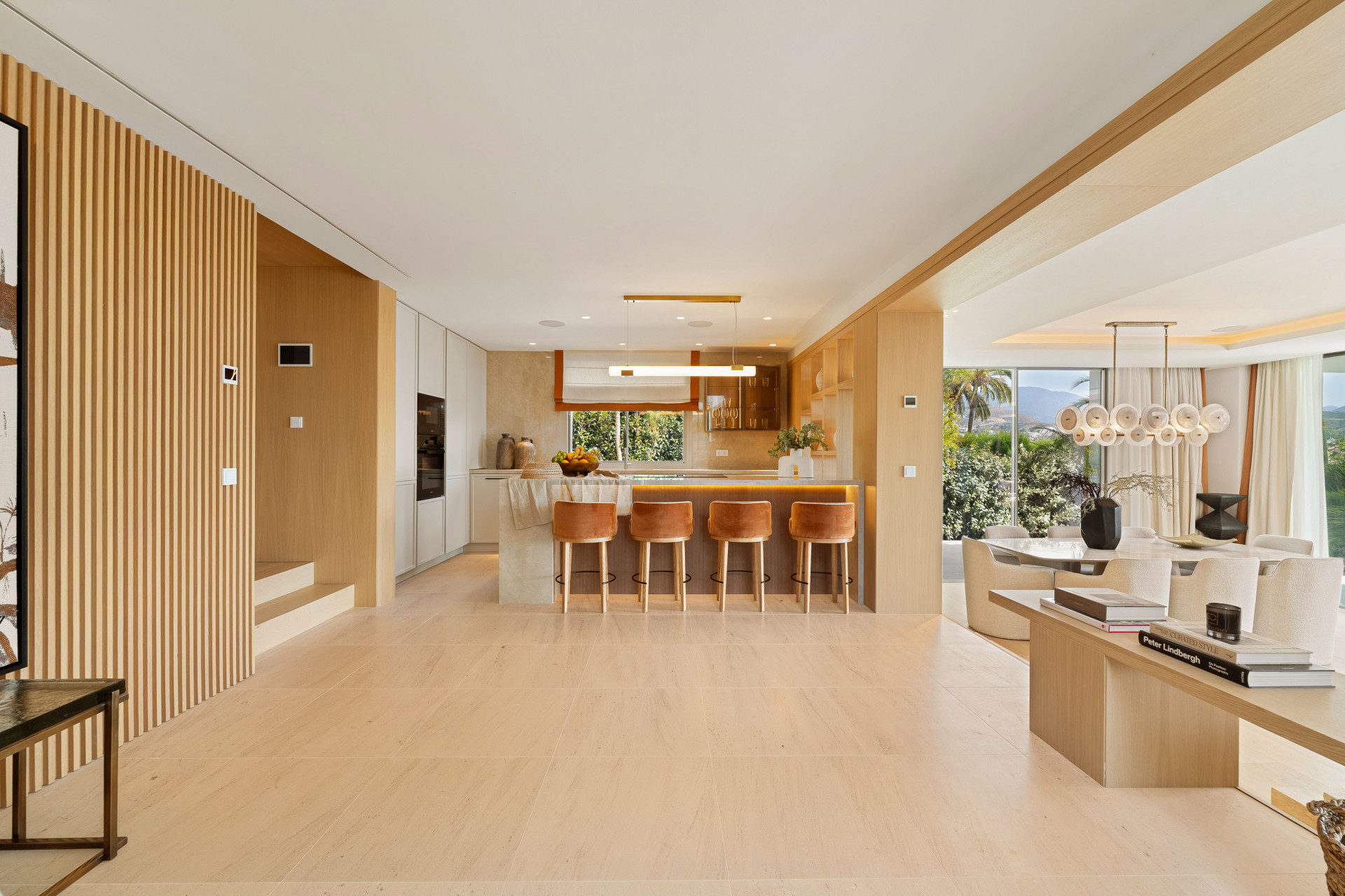 Villa in Nueva Andalucia, Marbella - Image 10