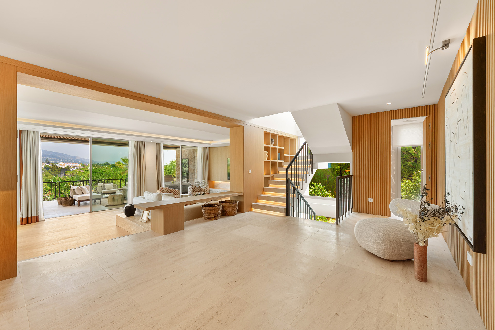 Villa in Nueva Andalucia, Marbella - Image 7