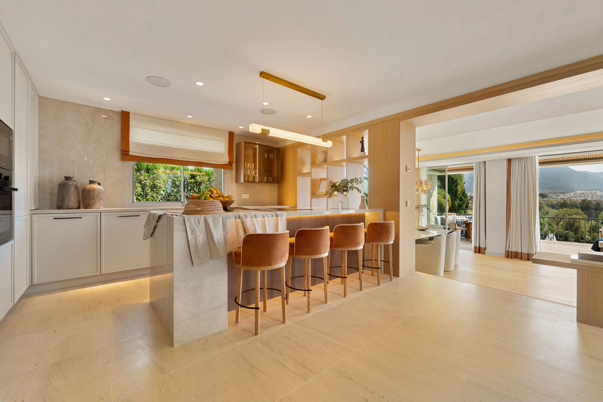 Villa in Nueva Andalucia, Marbella - Image 12