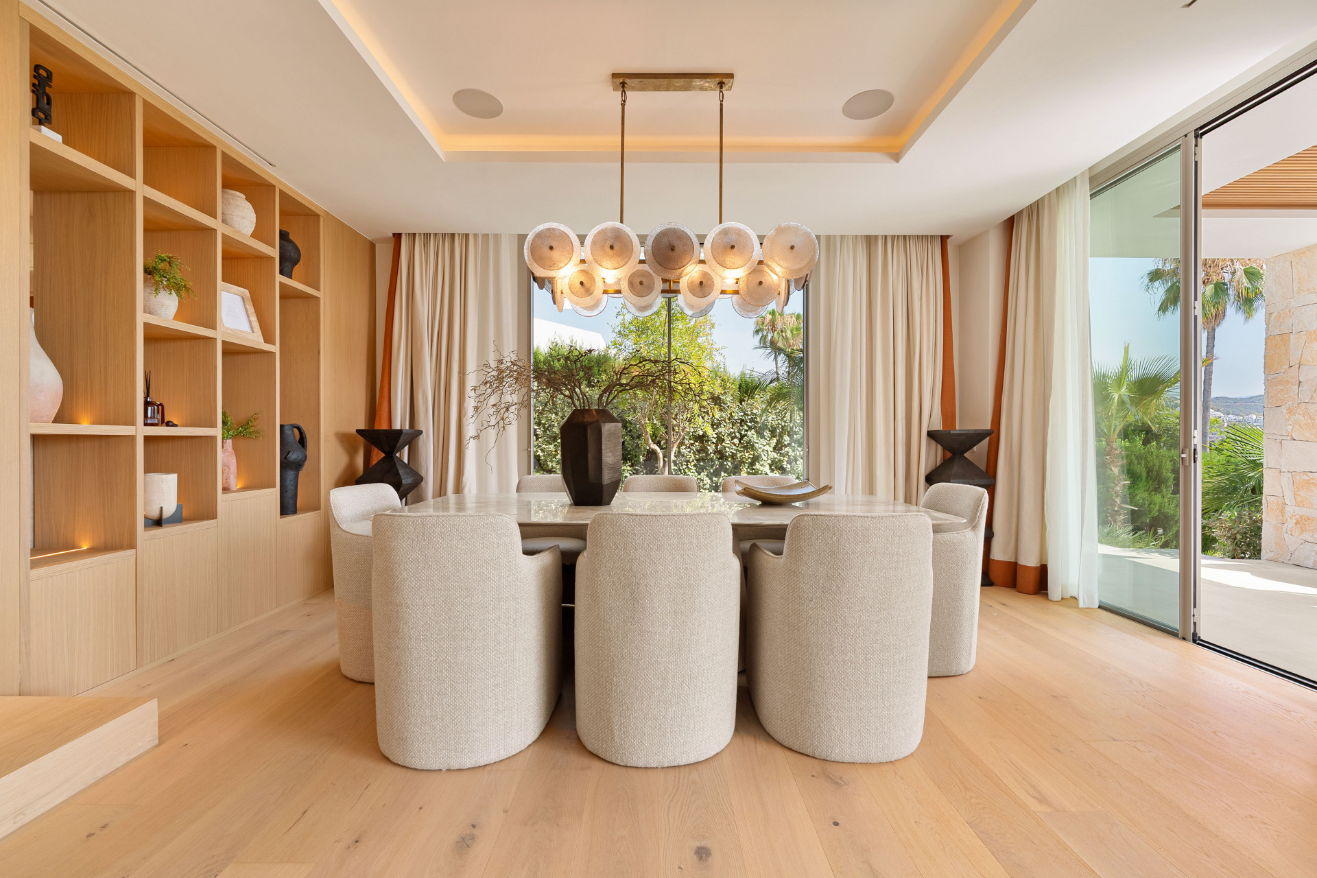Villa in Nueva Andalucia, Marbella - Image 8