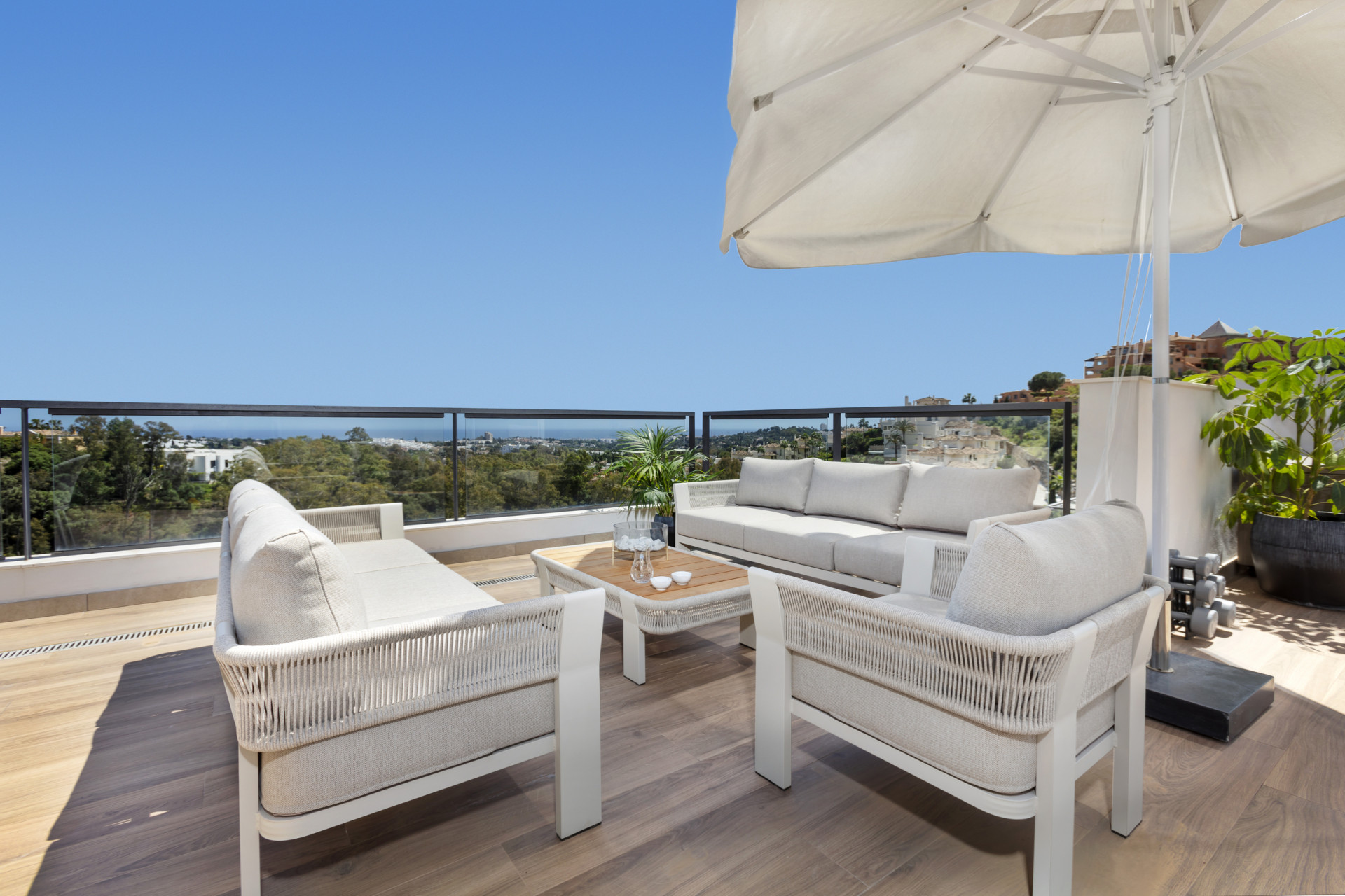 Penthouse in Nueva Andalucia, Marbella - Image 11
