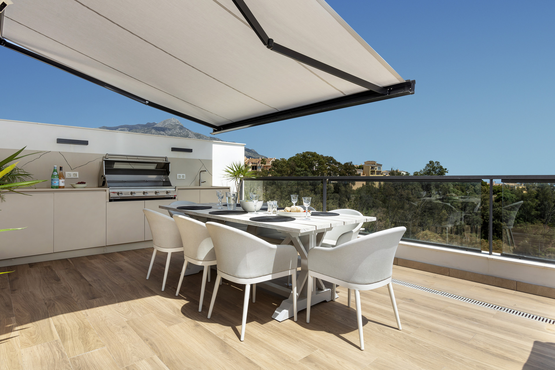 Penthouse in Nueva Andalucia, Marbella - Image 16