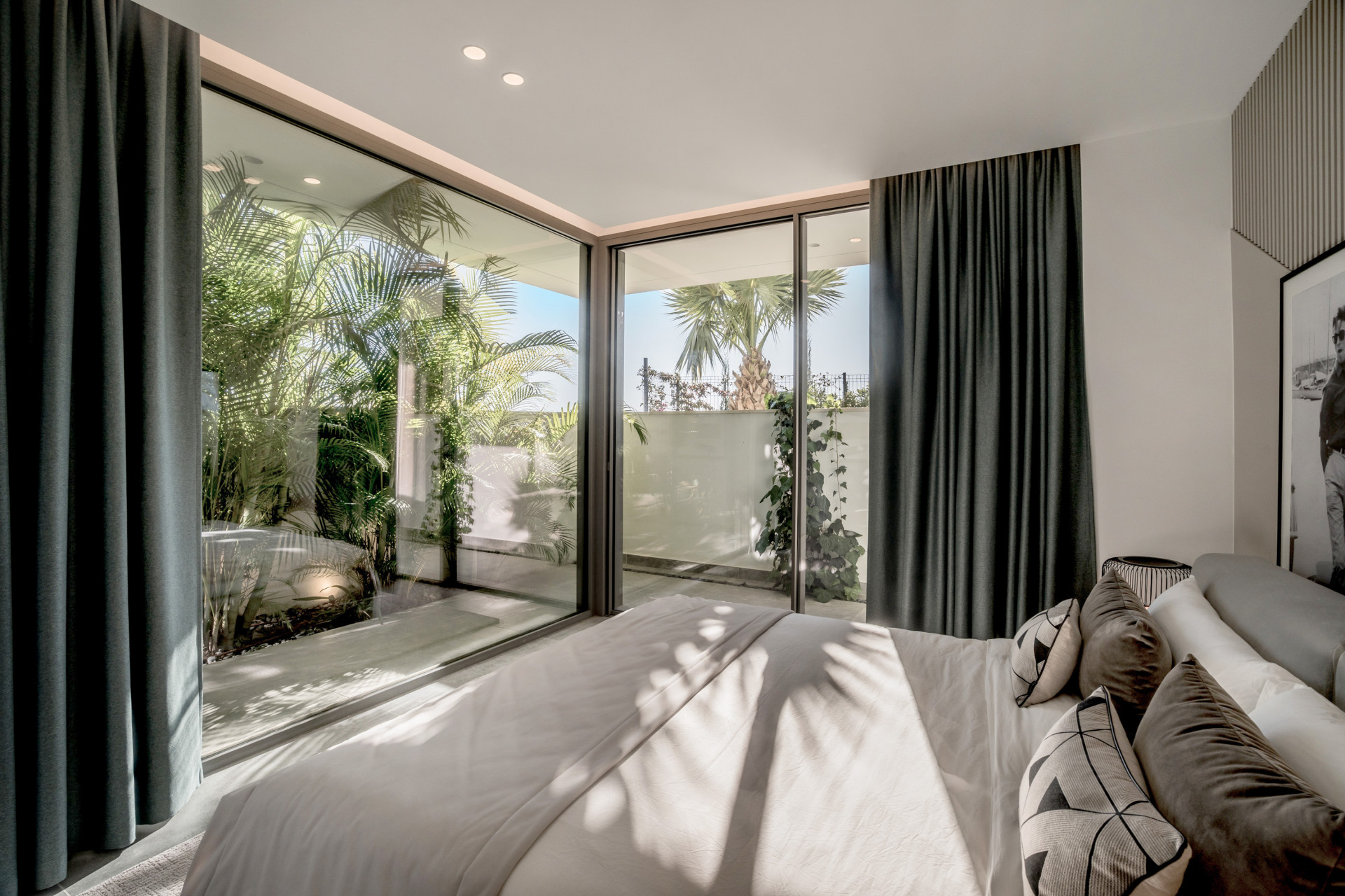 Villa in The Hills, Benahavis - Image 33