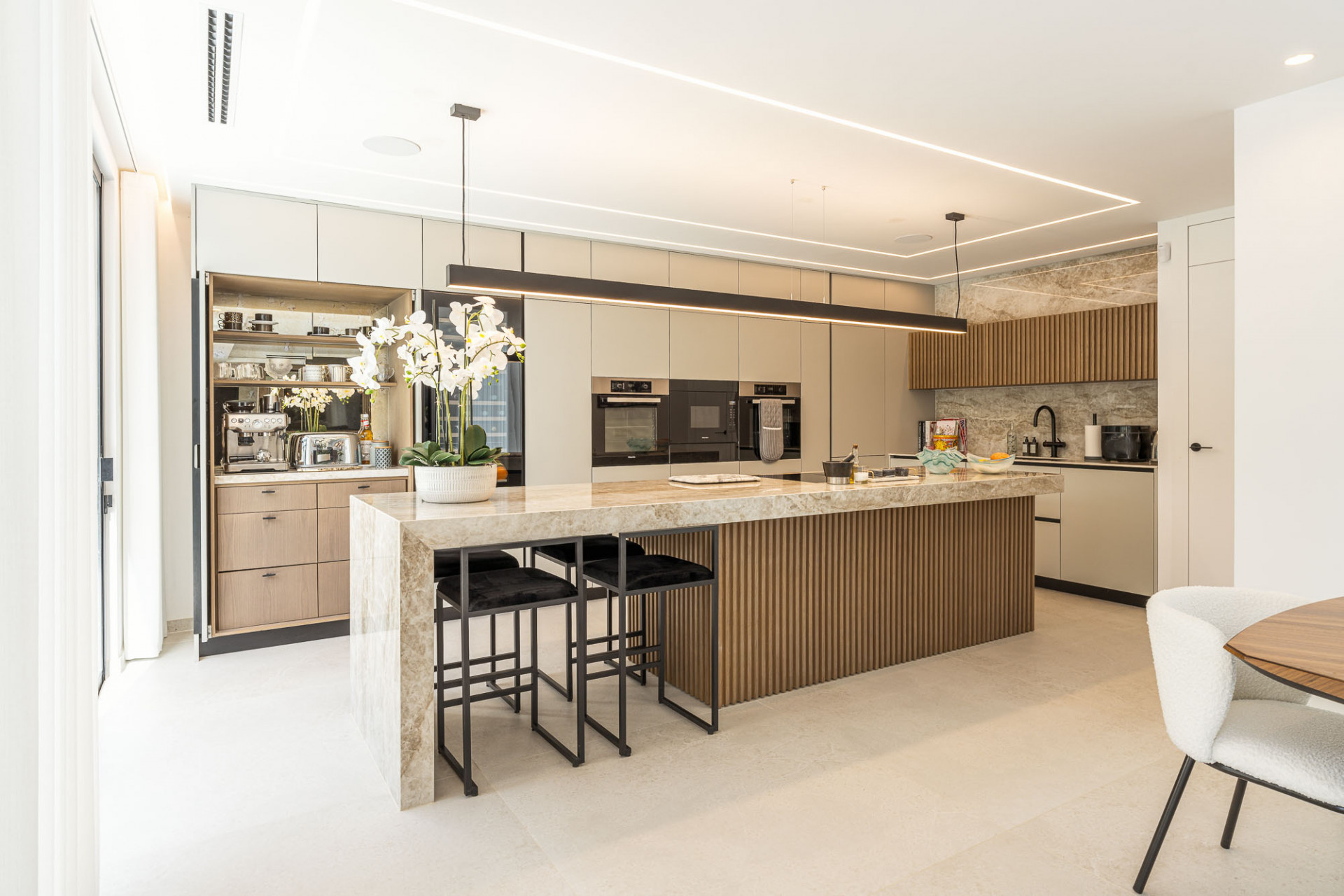 Villa in Nueva Andalucia, Marbella - Image 10
