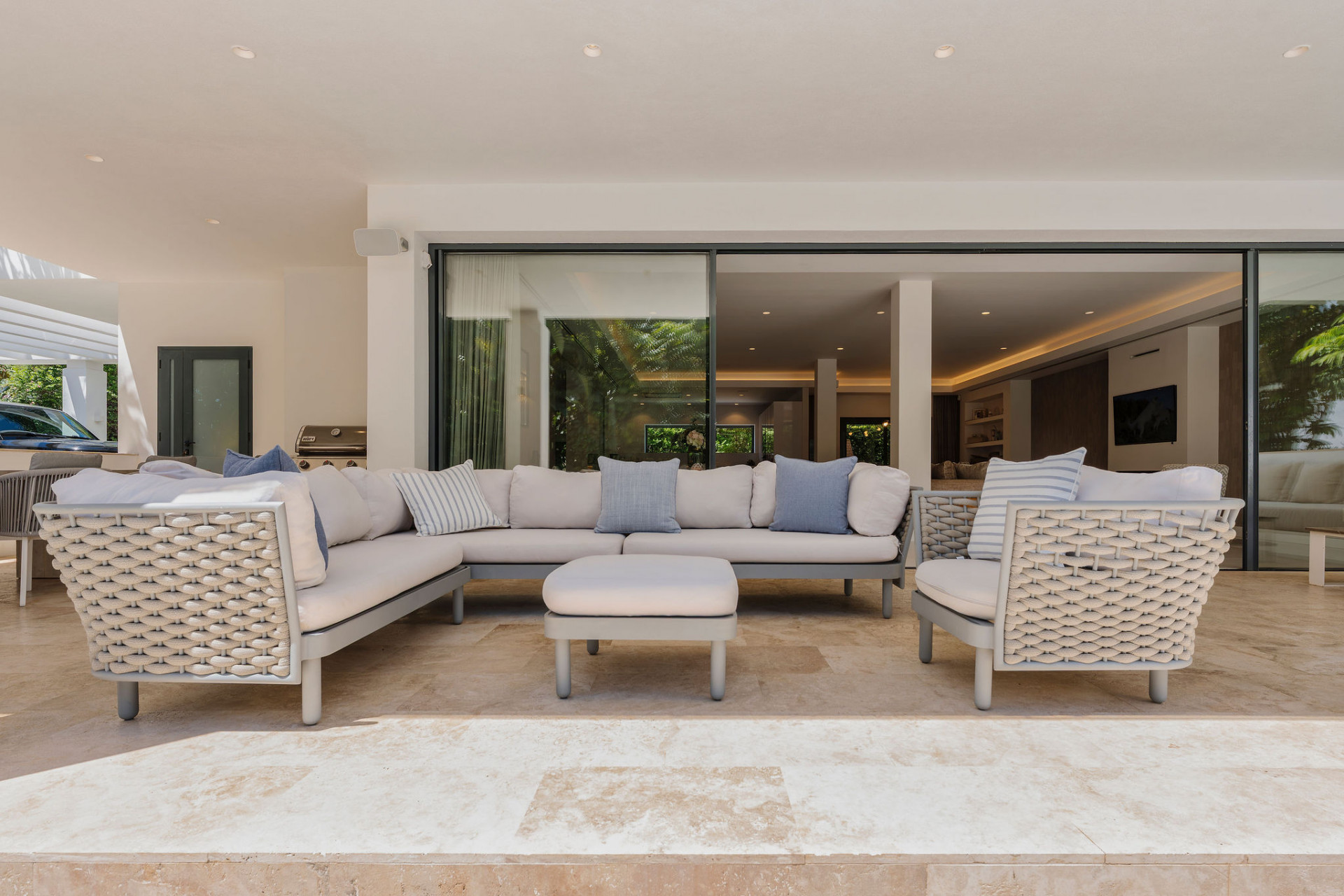 Villa à El Herrojo, Benahavis - Image 17