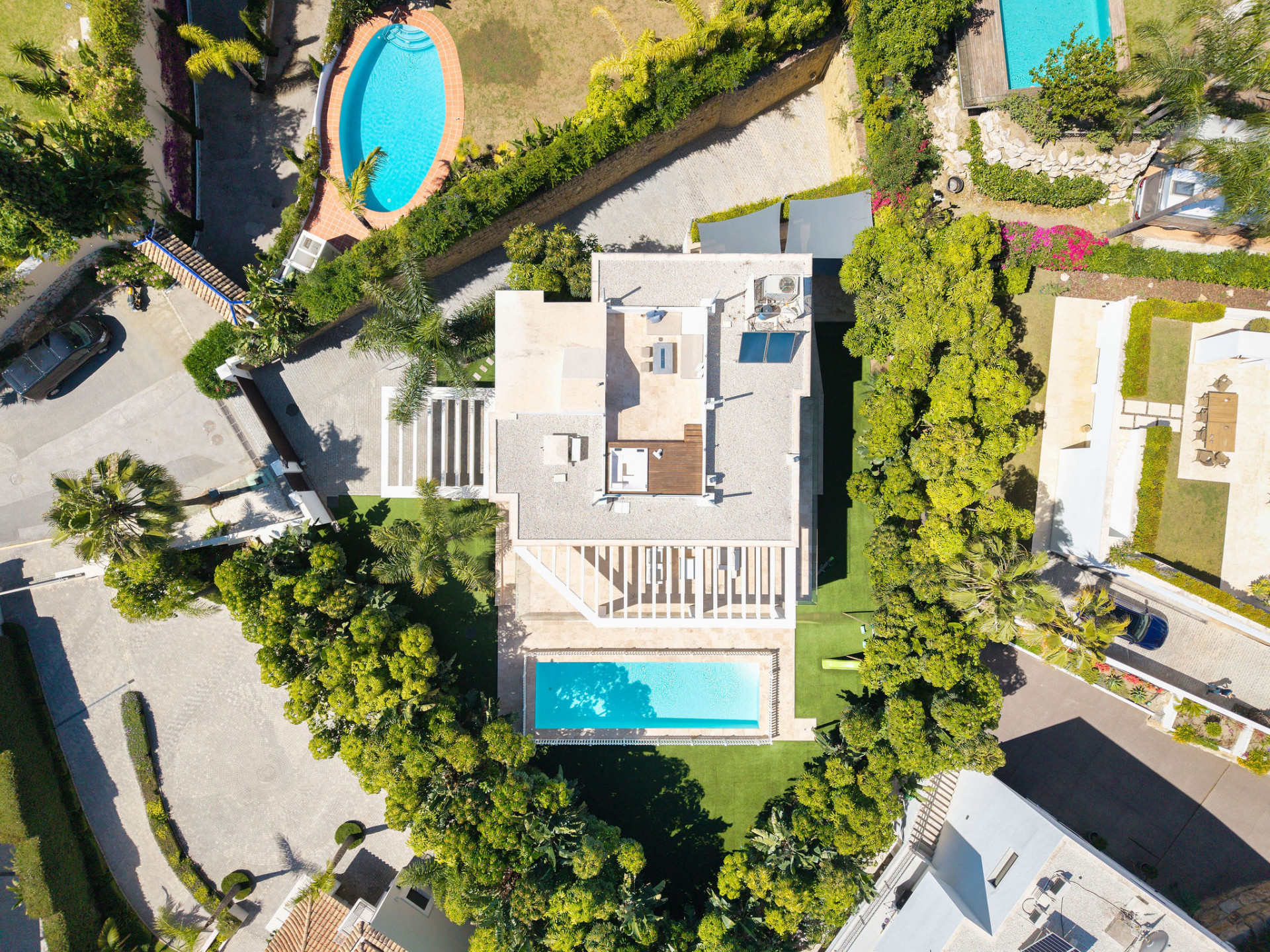 Villa à El Herrojo, Benahavis - Image 53