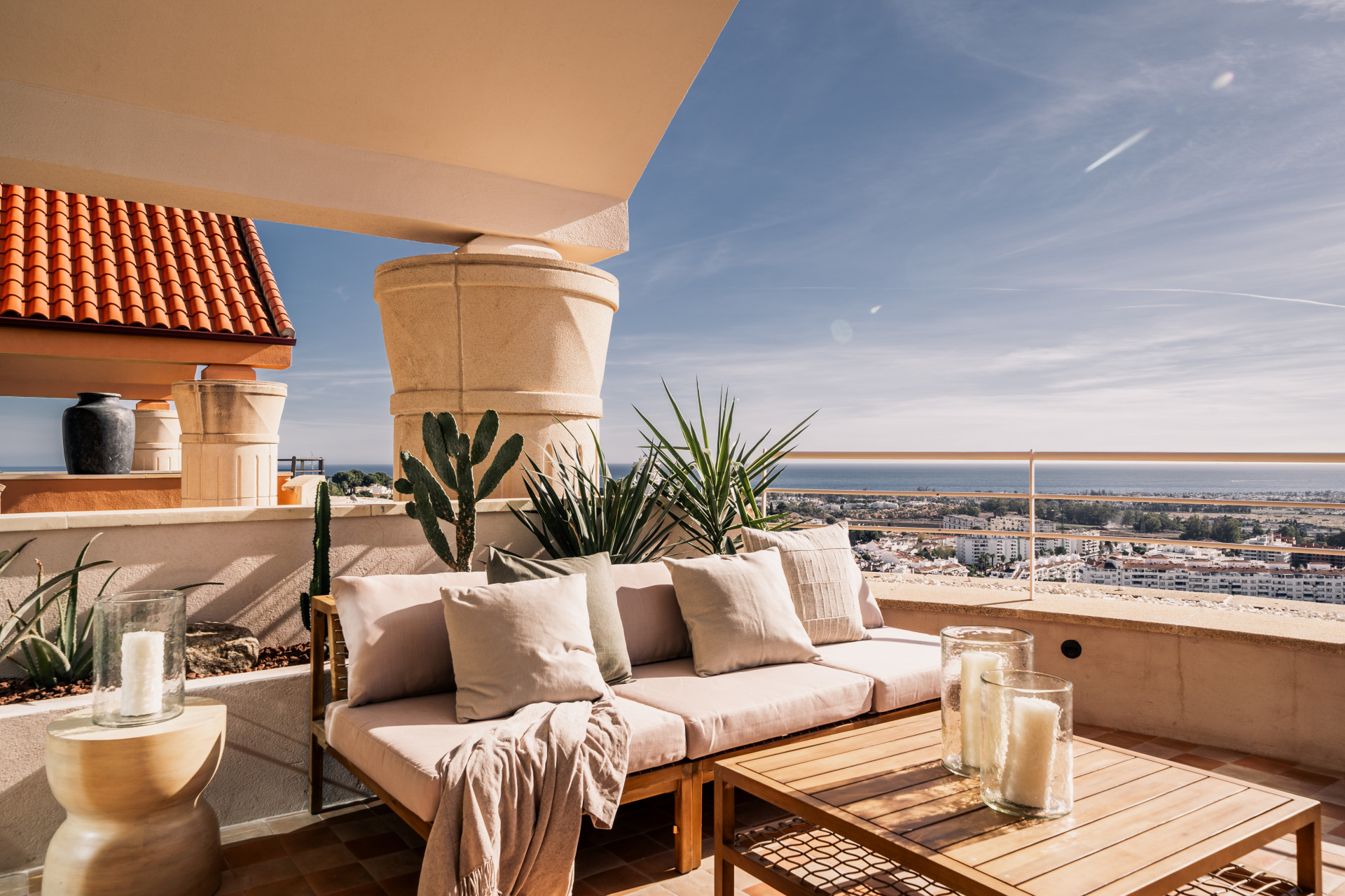 Duplex Penthouse en Nueva Andalucia, Marbella - Image 17