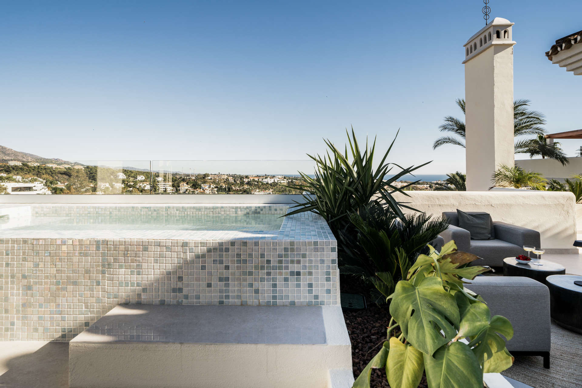 Duplex Penthouse en Nueva Andalucia, Marbella - Image 24