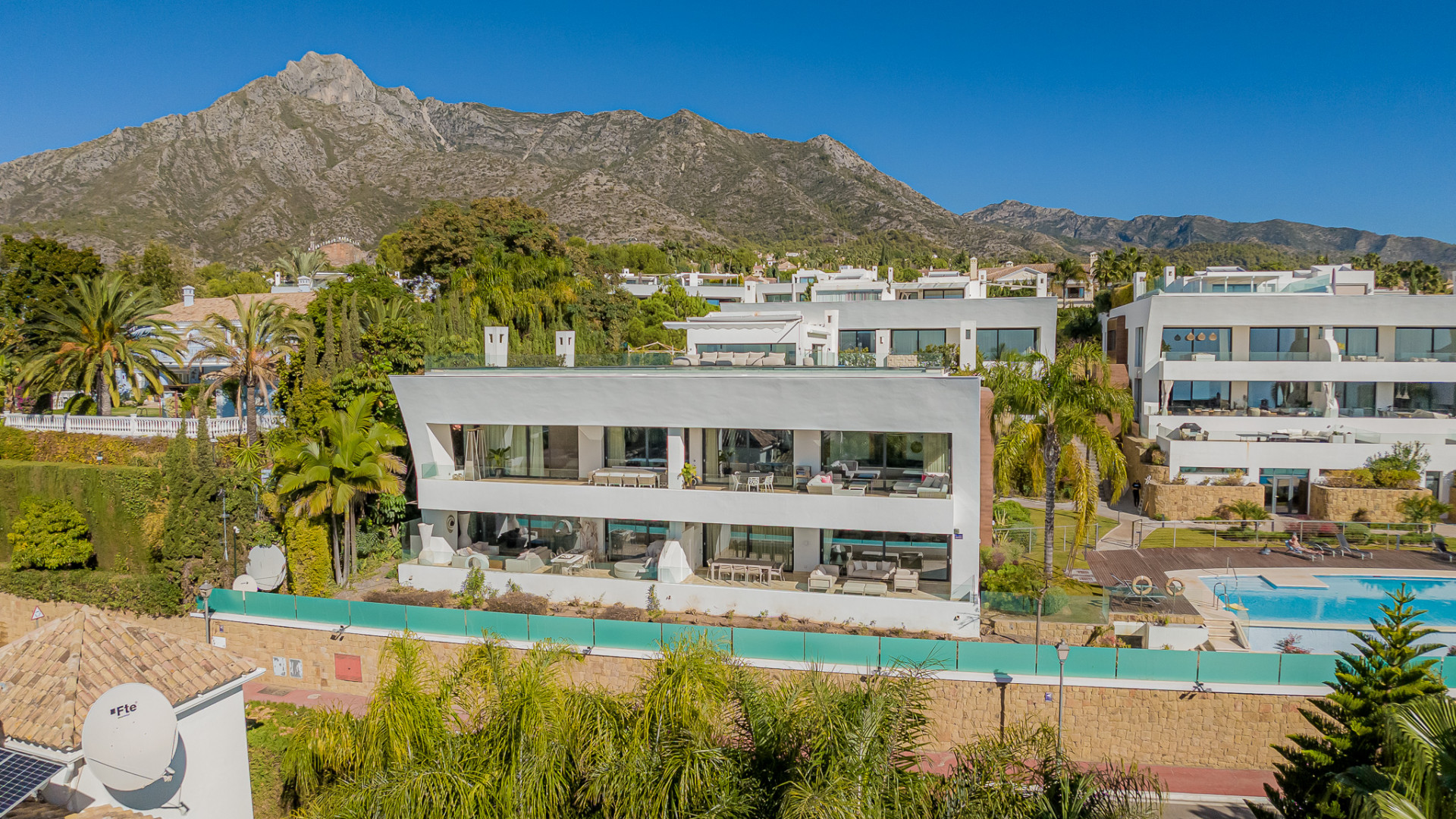 Ground Floor Apartment en Marbella Golden Mile, Marbella - Image 2