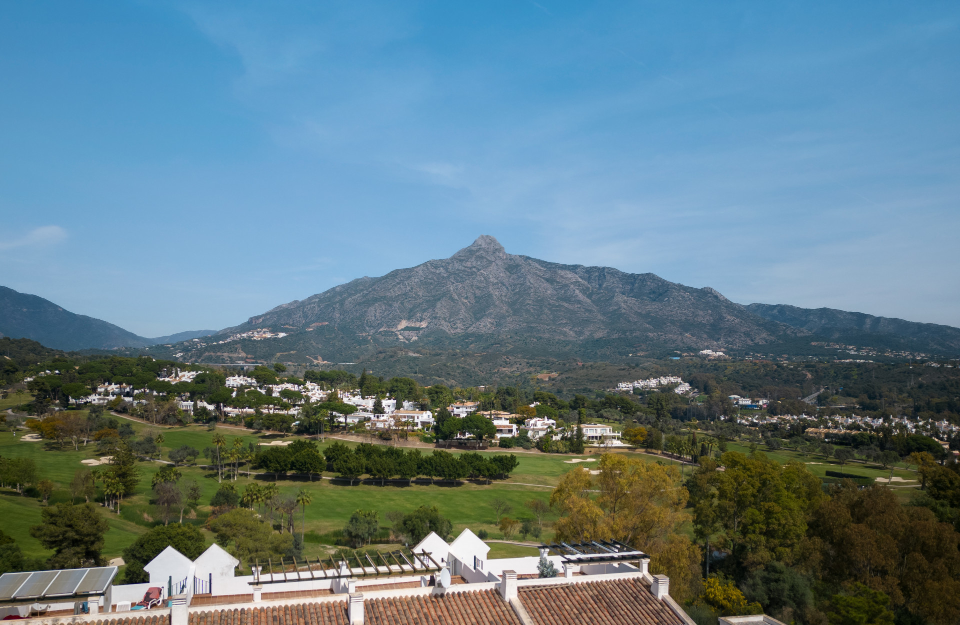 Semi Detached House in Nueva Andalucia, Marbella - Image 33