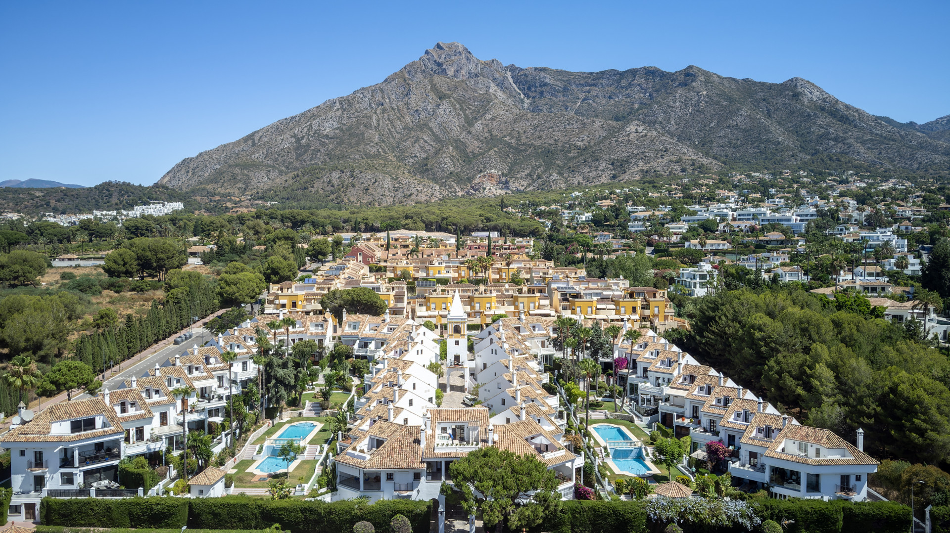 Duplex Penthouse en Marbella Golden Mile, Marbella - Image 37