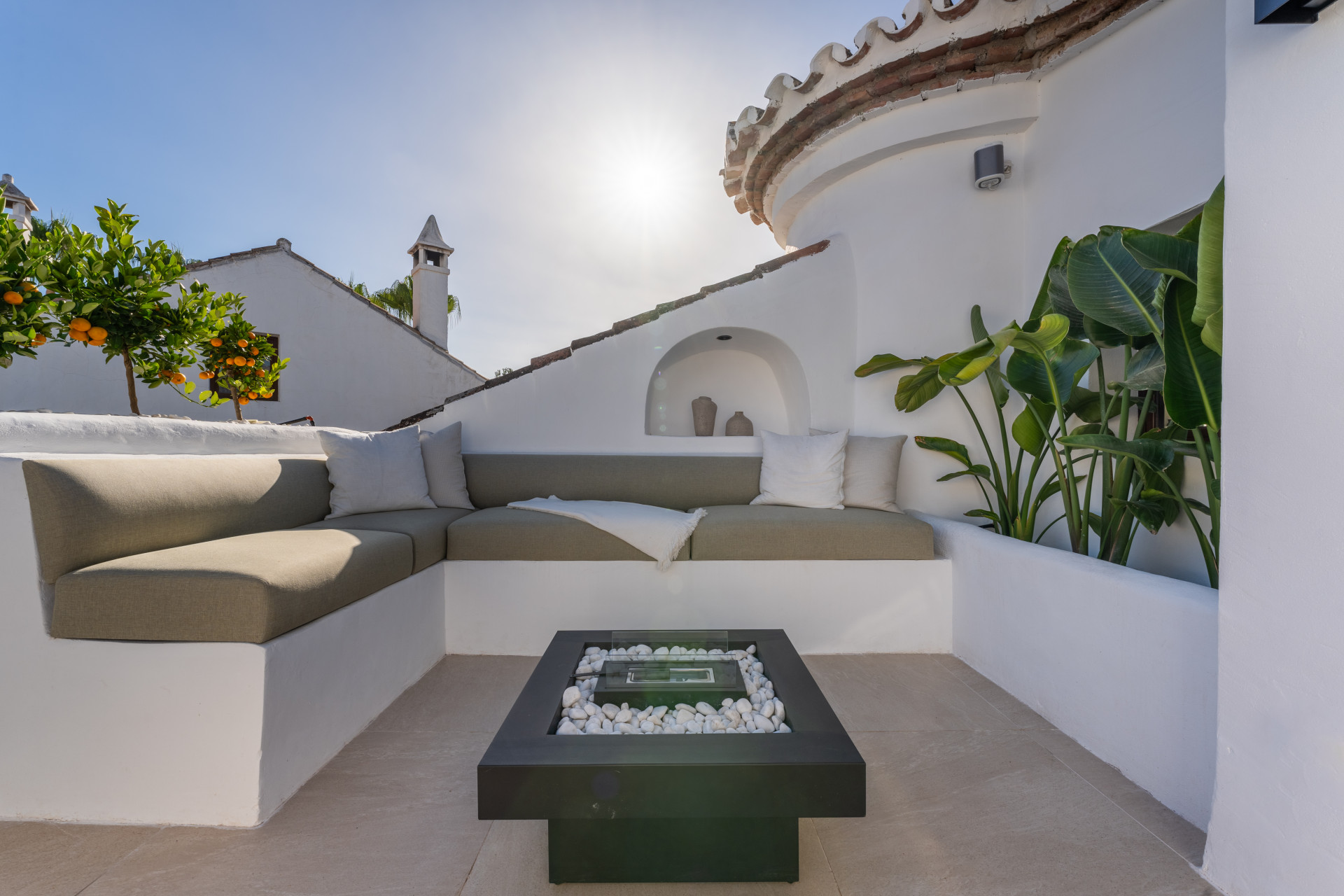 Duplex Penthouse in Marbella Golden Mile, Marbella - Image 30