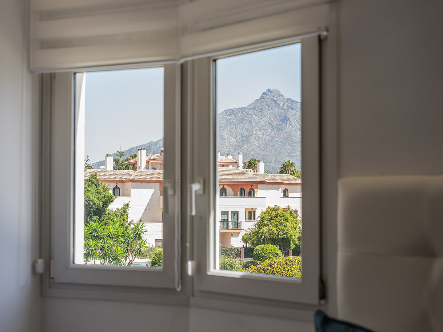 Apartment in Marbella &#8211; Puerto Banus, Marbella - Image 19