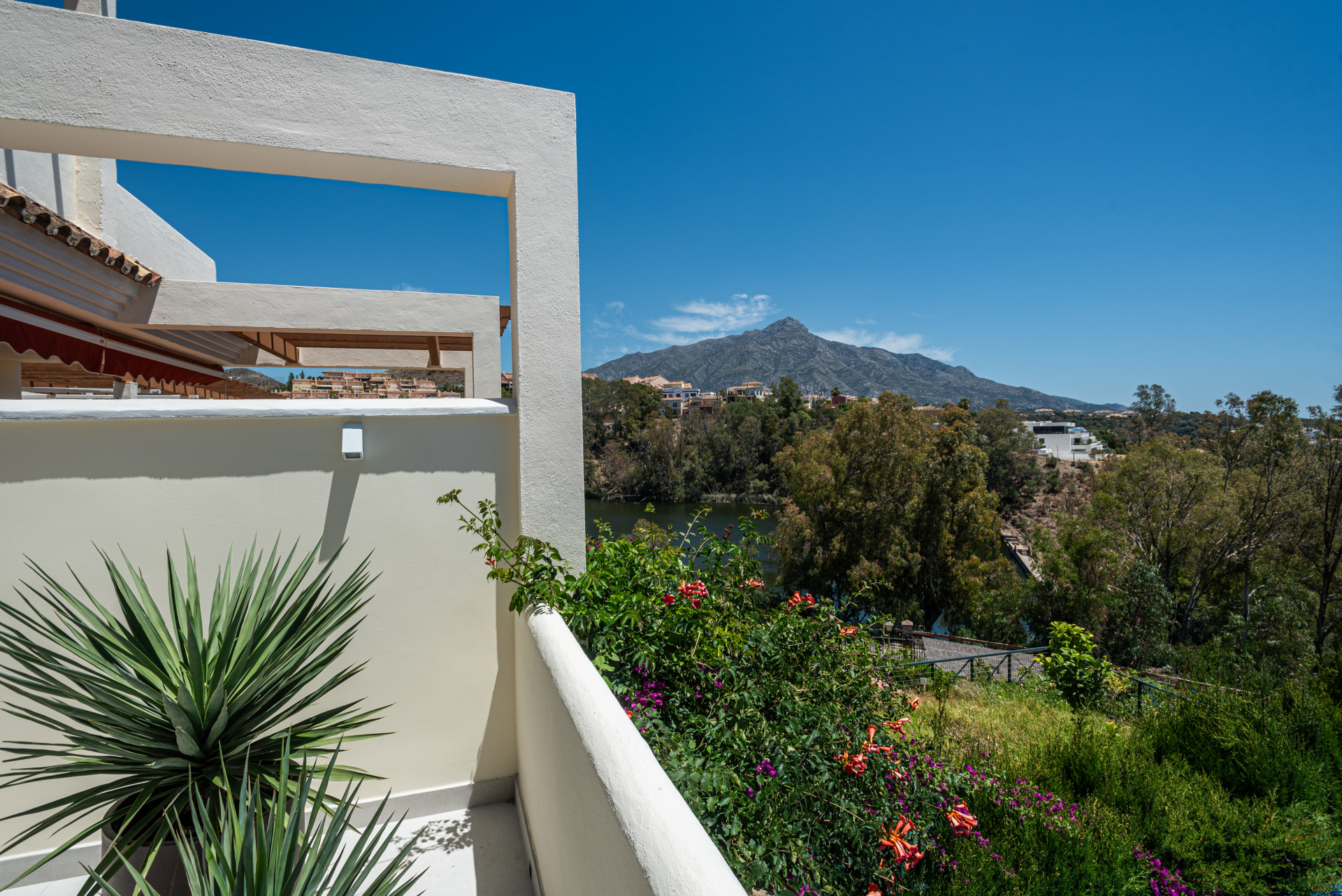 Apartment en Nueva Andalucia, Marbella - Image 24