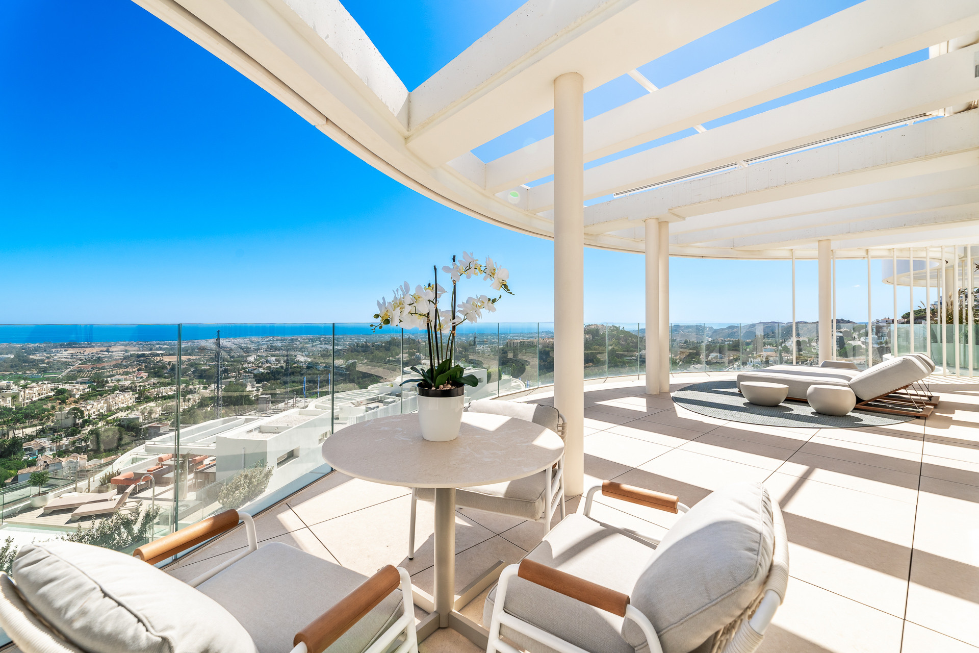 Penthouse in The View Marbella, Benahavis - Image 31