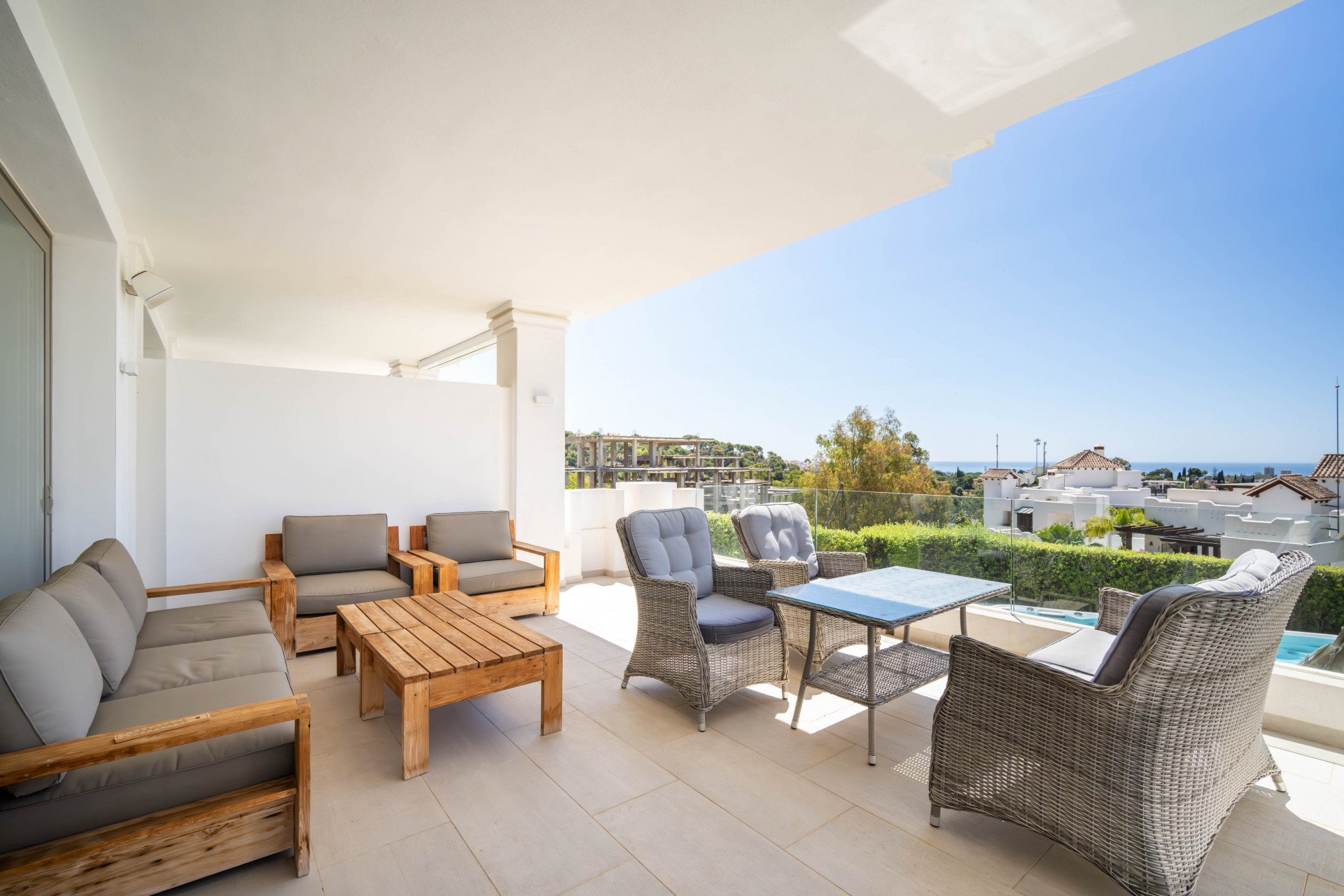 Ground Floor Apartment in Nueva Andalucia, Marbella - Image 13