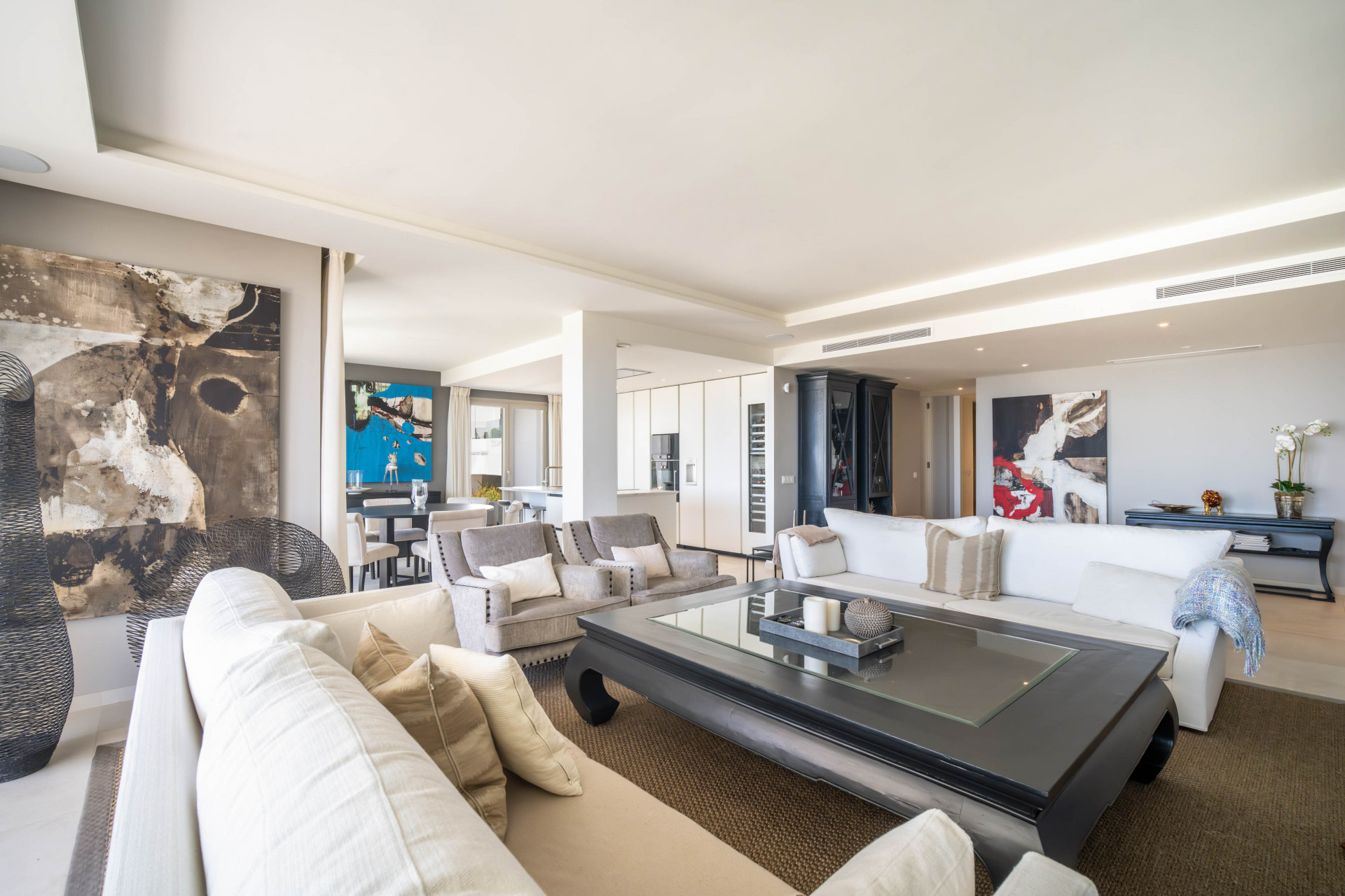 Ground Floor Apartment en Nueva Andalucia, Marbella - Image 2