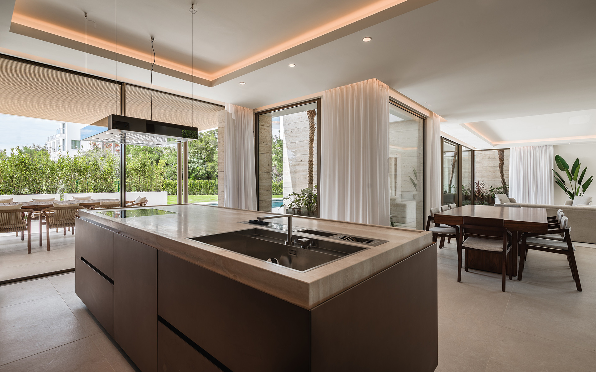 Villa in Paraiso Alto, Benahavis - Image 8