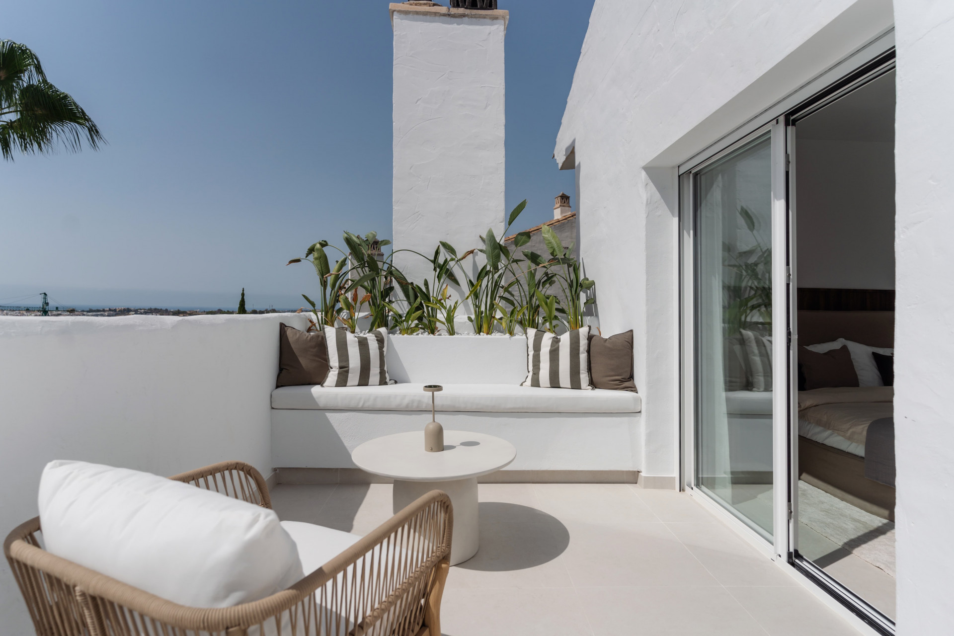 Duplex Penthouse in Nueva Andalucia, Marbella - Image 20