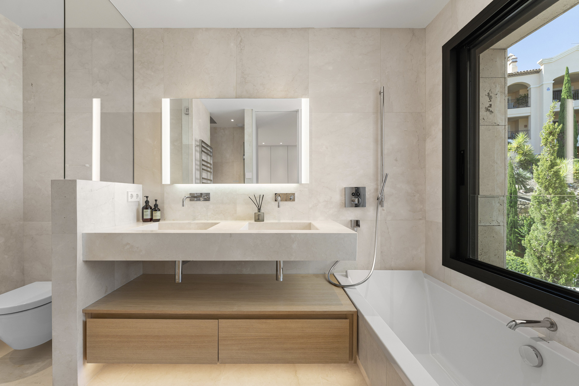 Apartment en La Quinta, Benahavis - Image 21