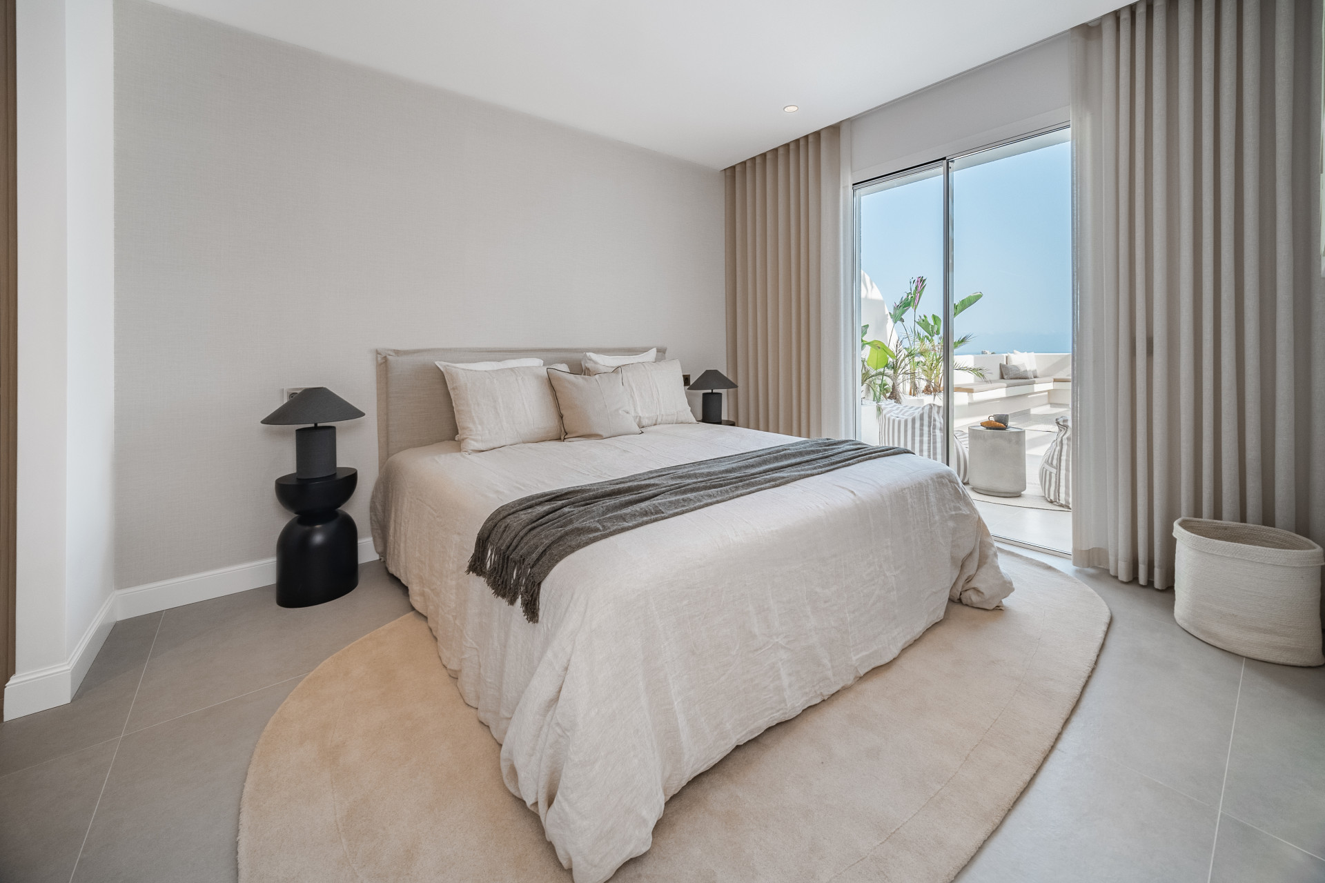 Duplex Penthouse en Nueva Andalucia, Marbella - Image 13