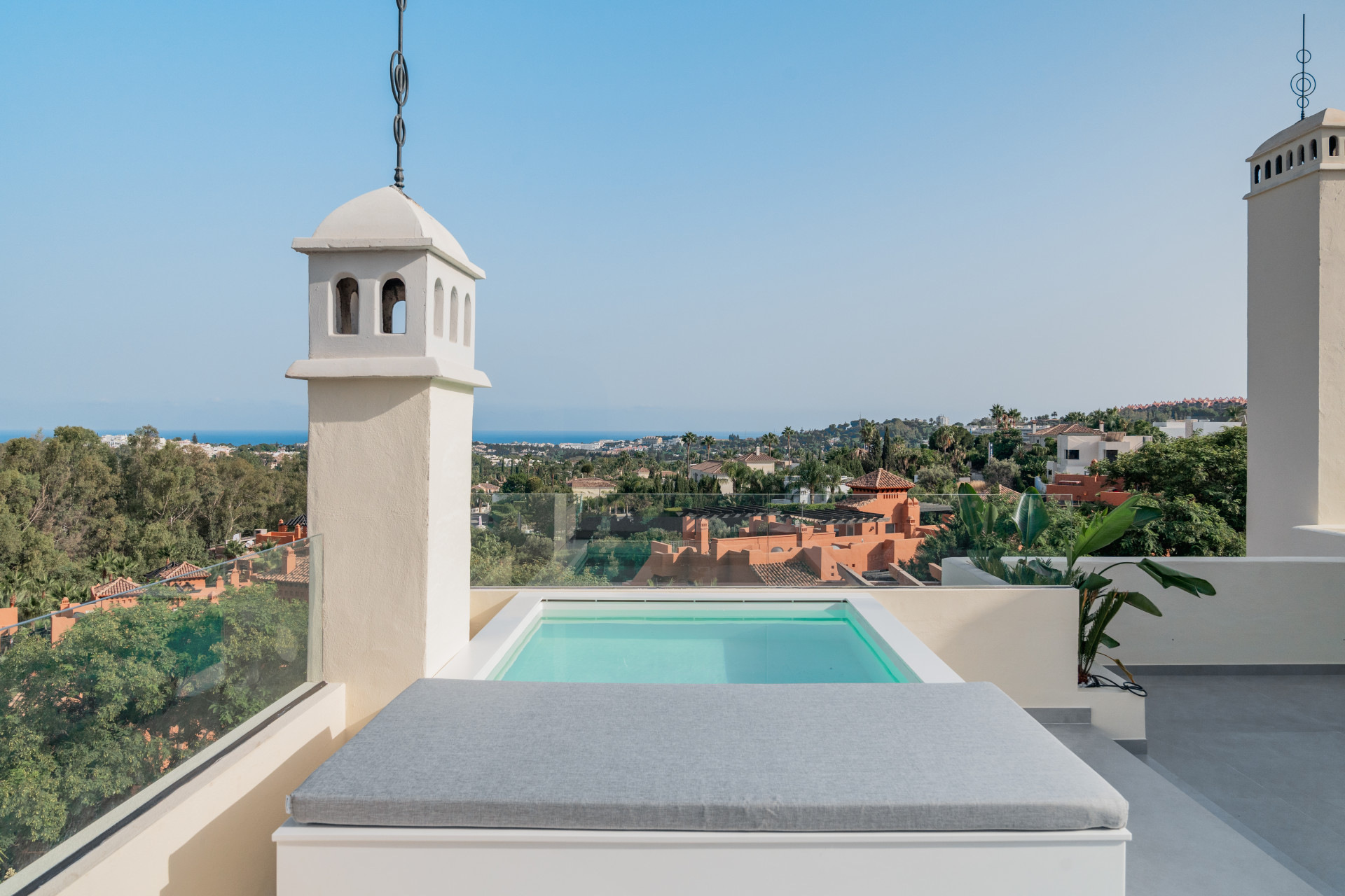 Duplex Penthouse in Nueva Andalucia, Marbella - Image 23