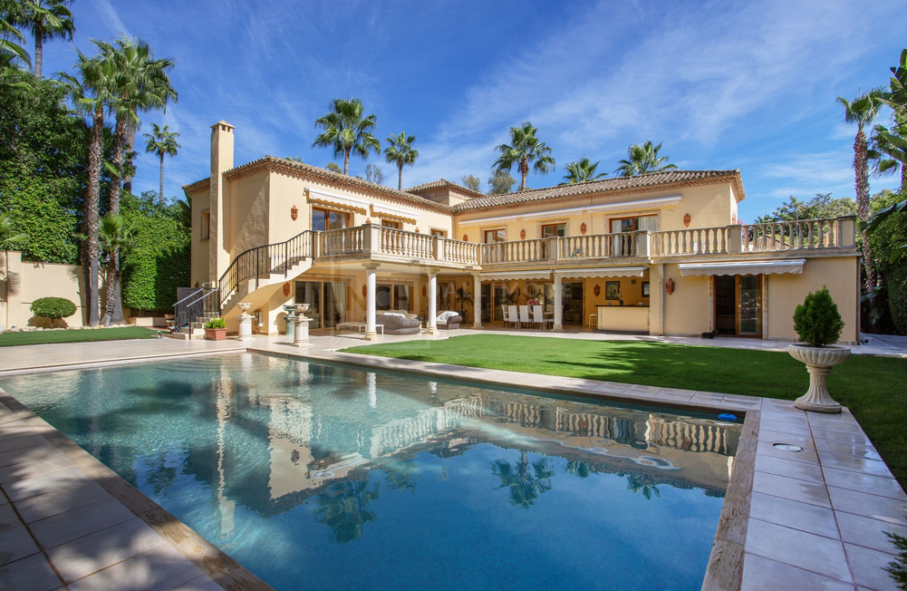 Villa en Nueva Andalucia, Marbella - Image 2