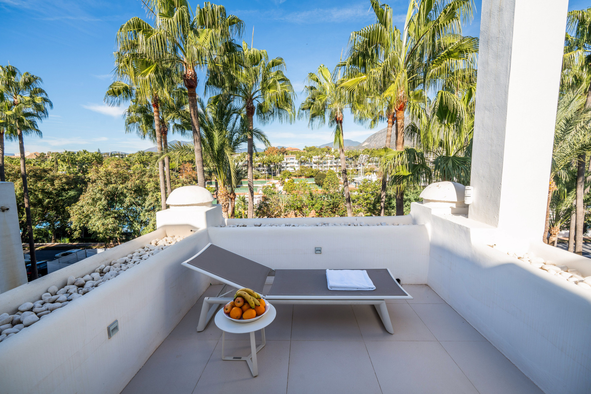 Duplex Penthouse en Marbella Golden Mile, Marbella - Image 32