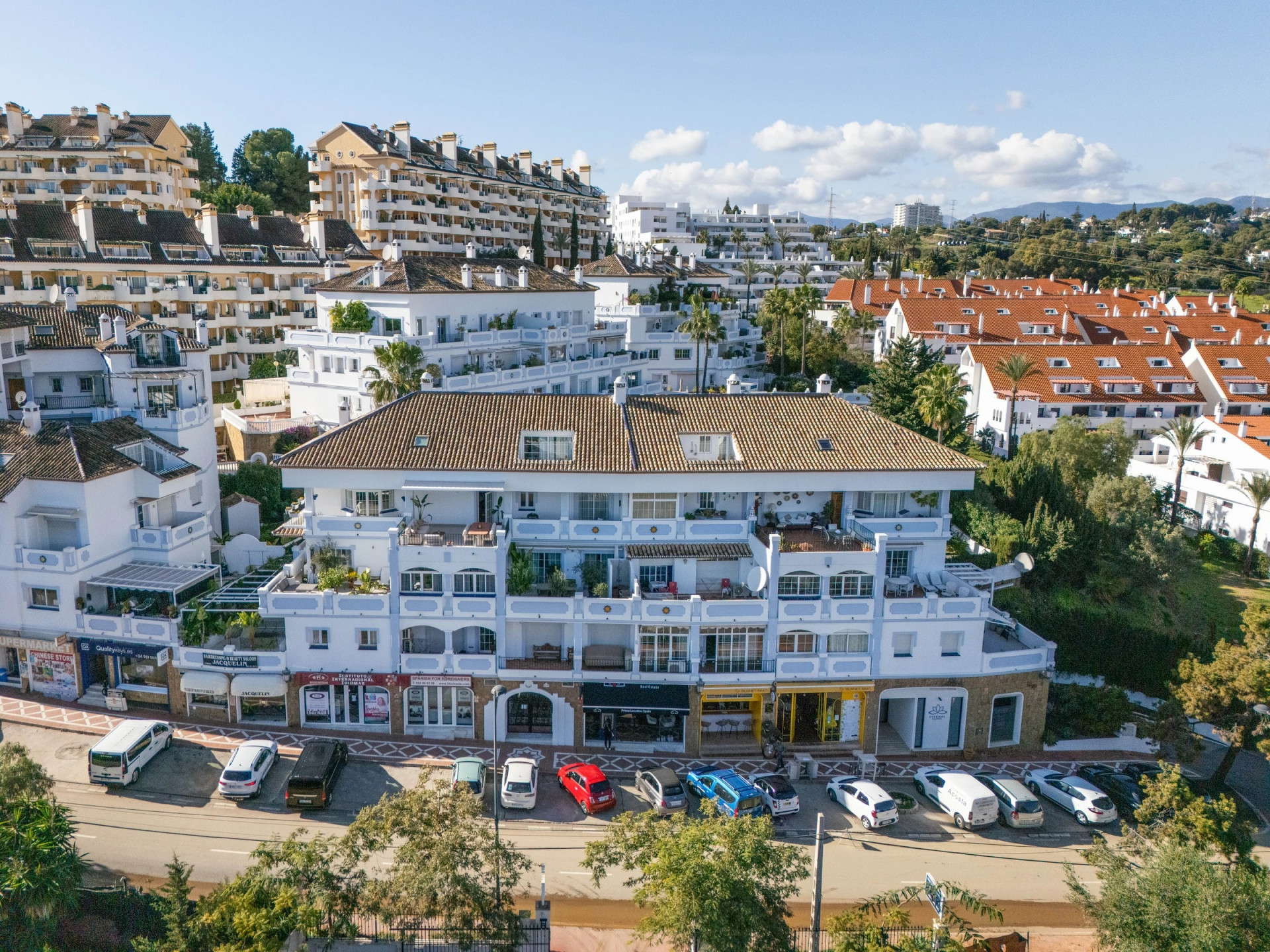 Duplex Penthouse en Nueva Andalucia, Marbella - Image 50