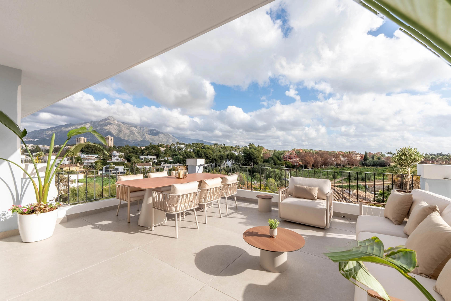 Duplex Penthouse en Nueva Andalucia, Marbella - Image 41