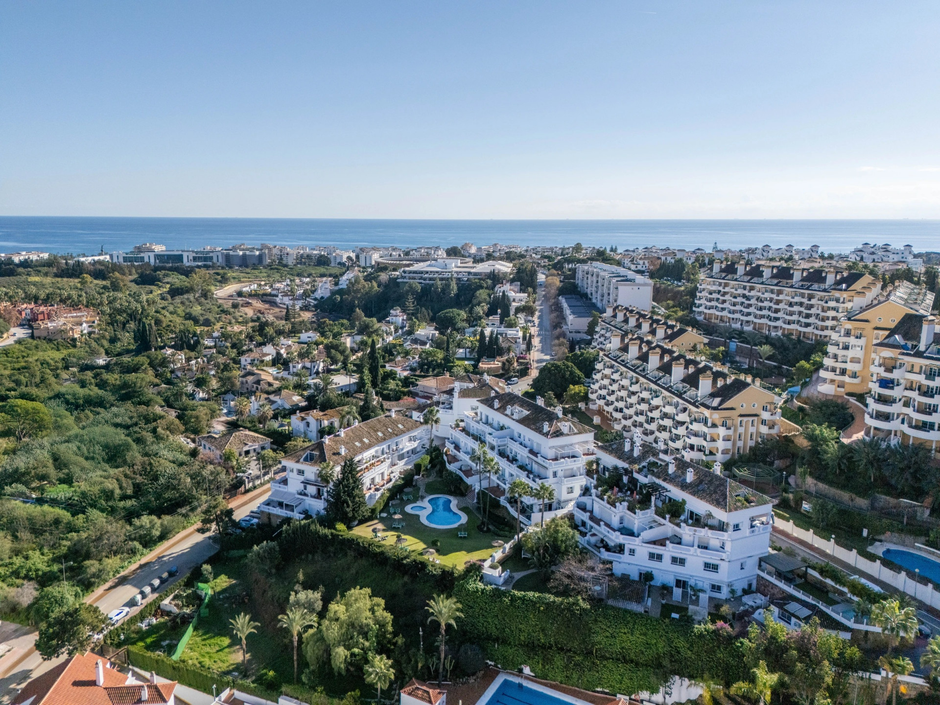 Duplex Penthouse en Nueva Andalucia, Marbella - Image 49