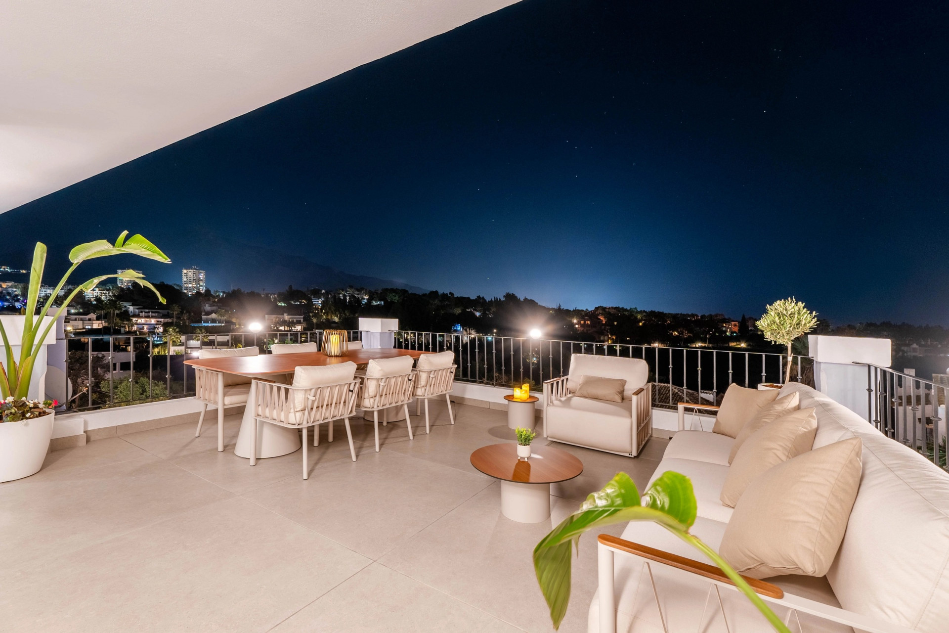 Duplex Penthouse en Nueva Andalucia, Marbella - Image 40