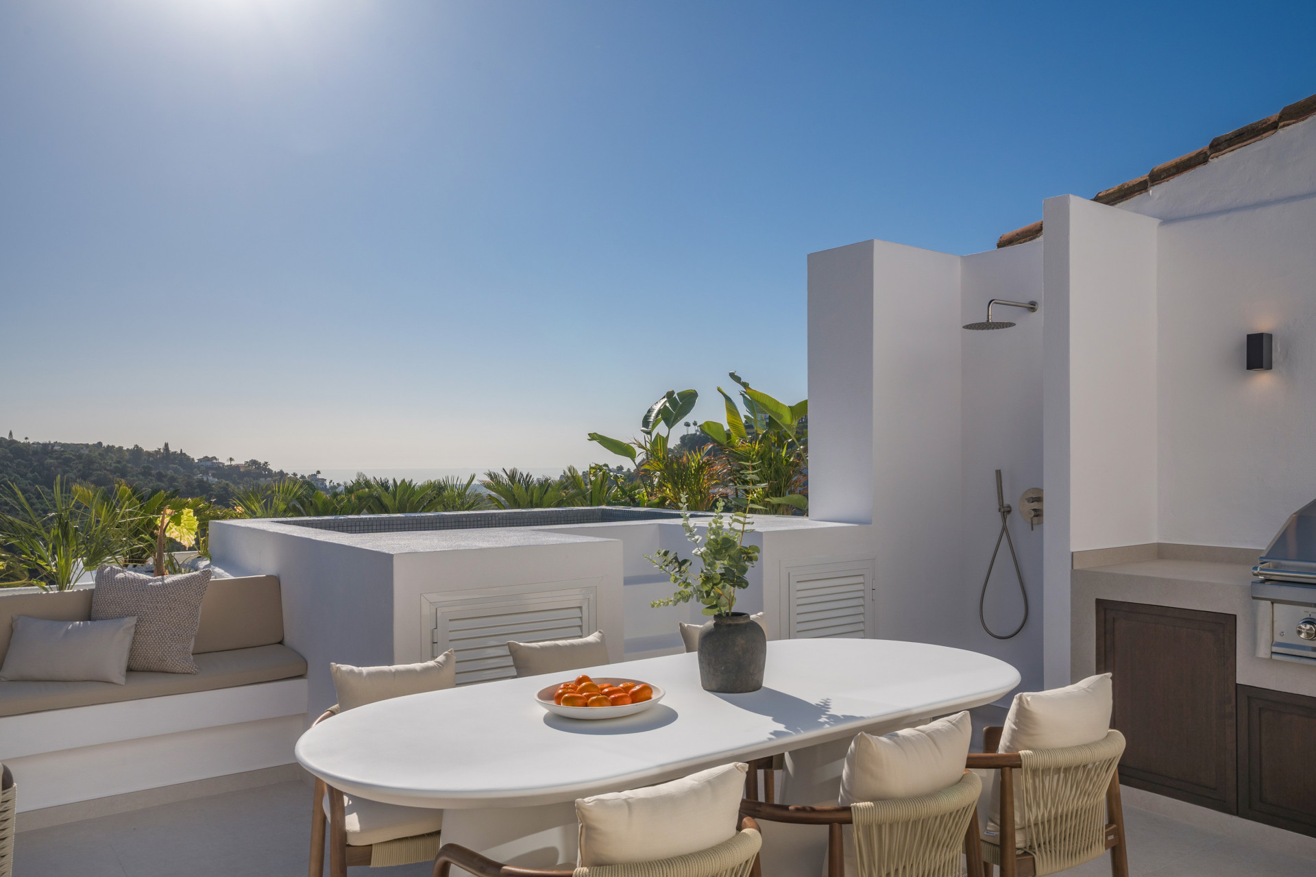 Duplex Penthouse in La Quinta, Benahavis - Image 14