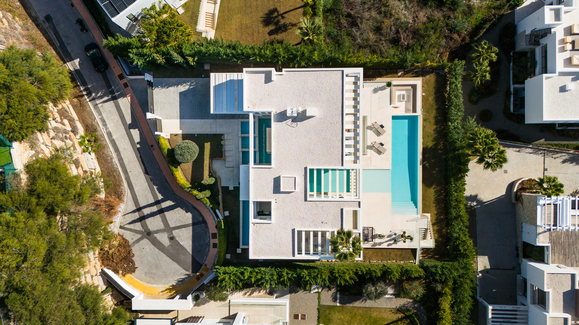 Villa in La Alqueria, Benahavis - Image 49