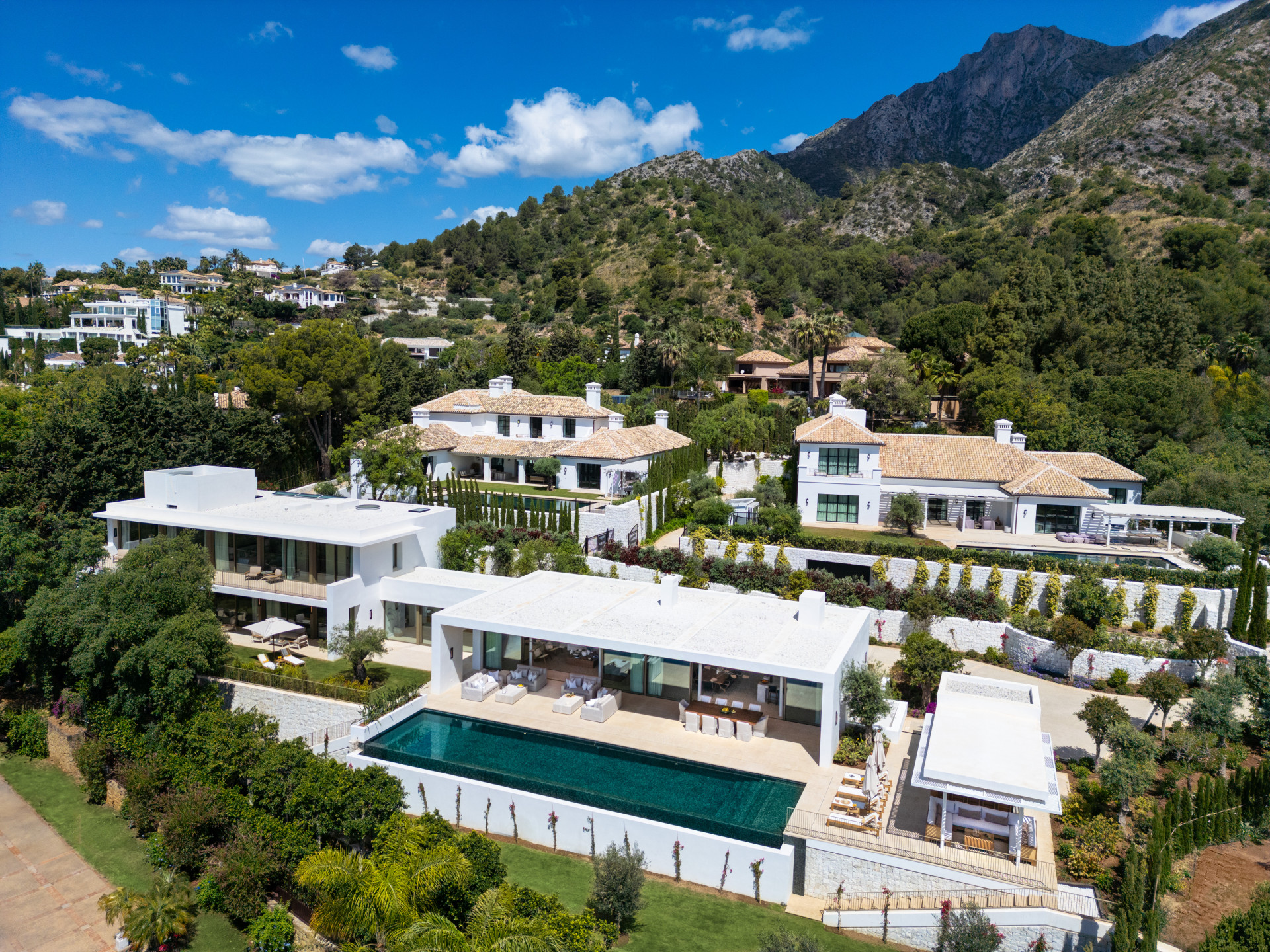 Villa in Marbella Golden Mile, Marbella - Image 2